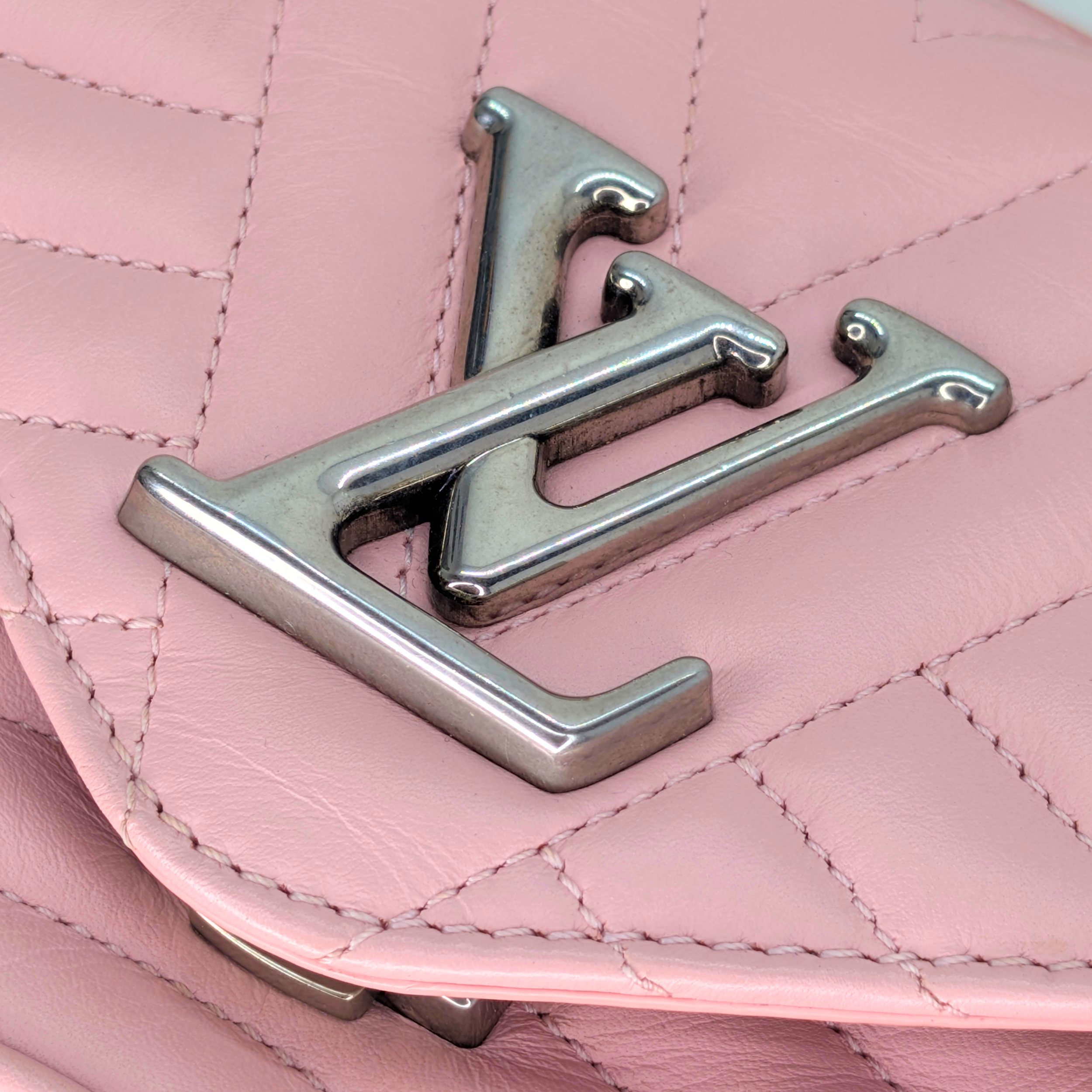 Louis Vuitton New Wave PM Chain Bag Pink