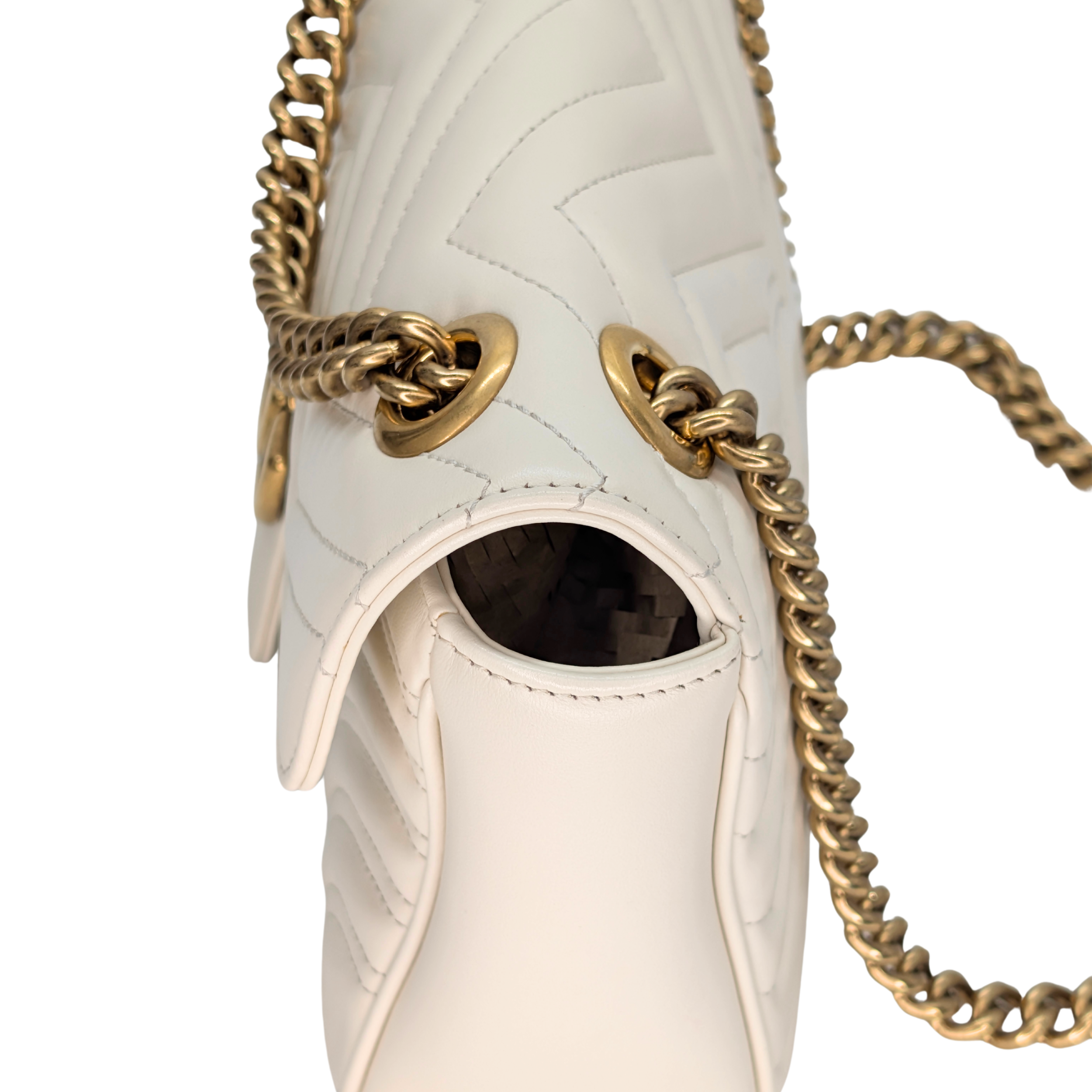 Gucci Marmont翻盖中号包
