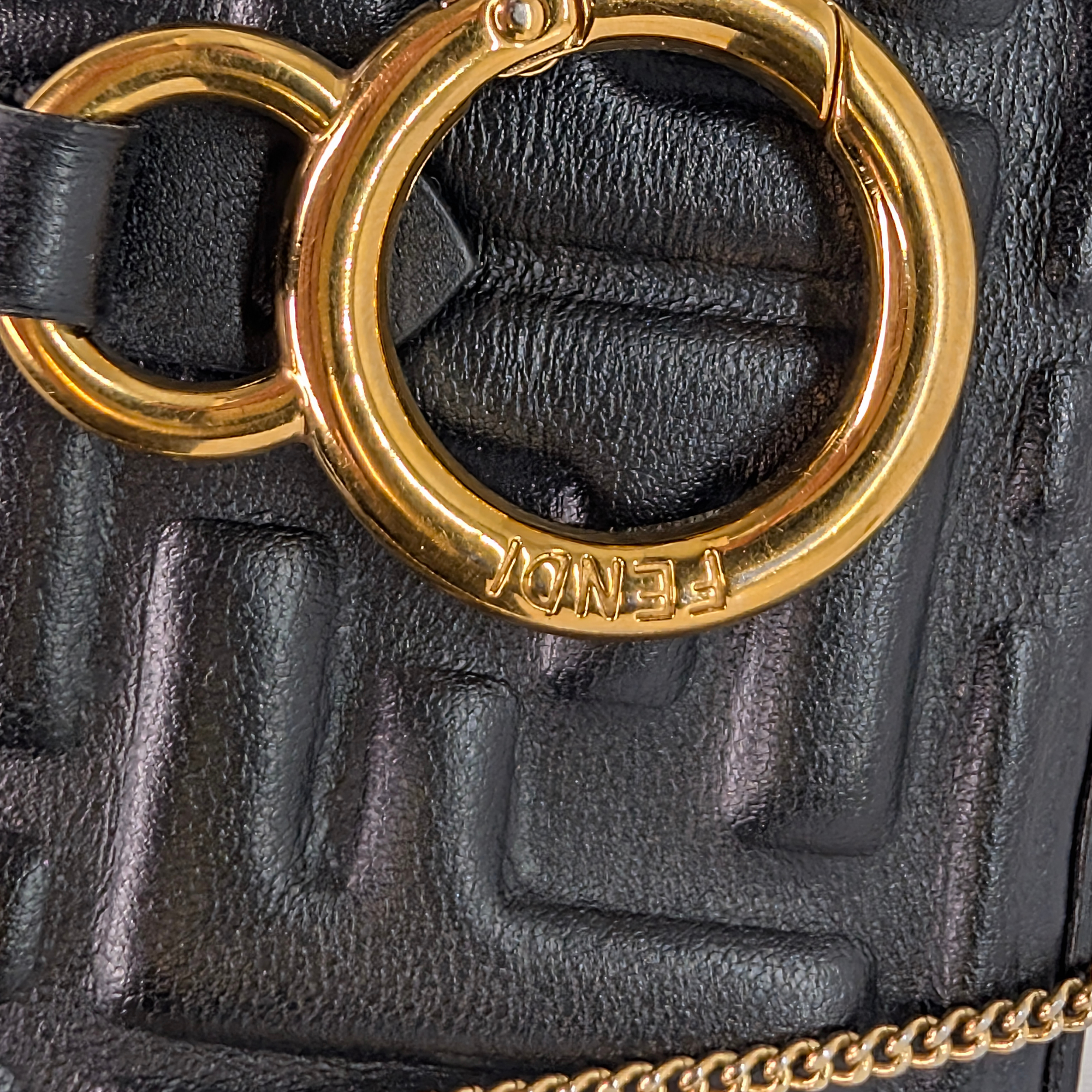 Fendi Nano Baguette 包饰 黑色