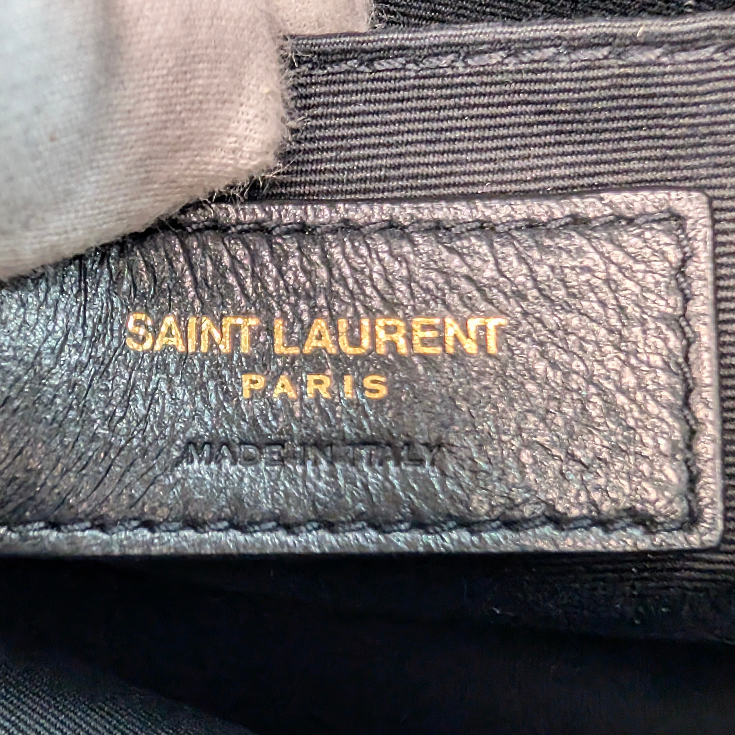Saint Laurent Lou 相机包 黑色皮革