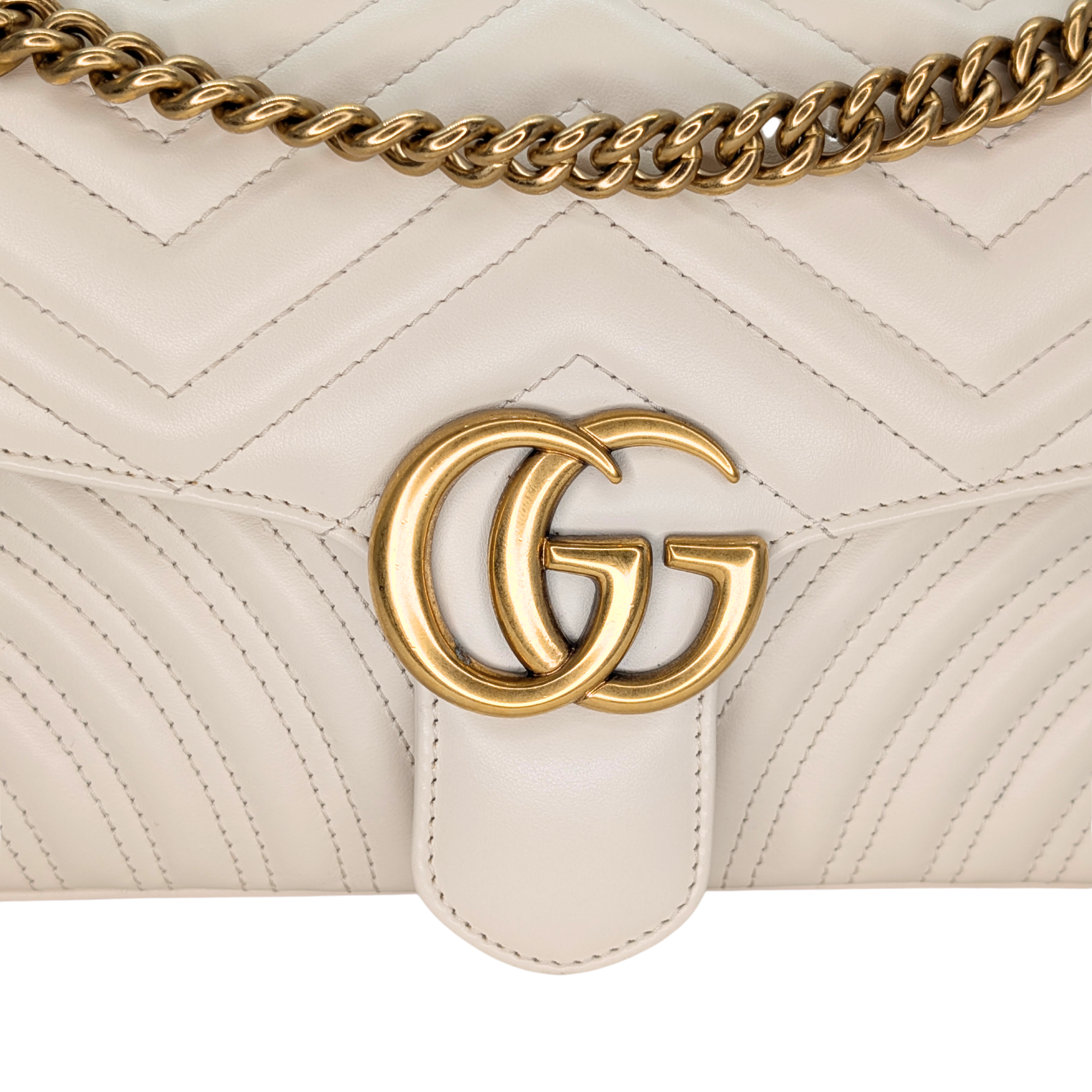 Gucci Marmont翻盖中号包