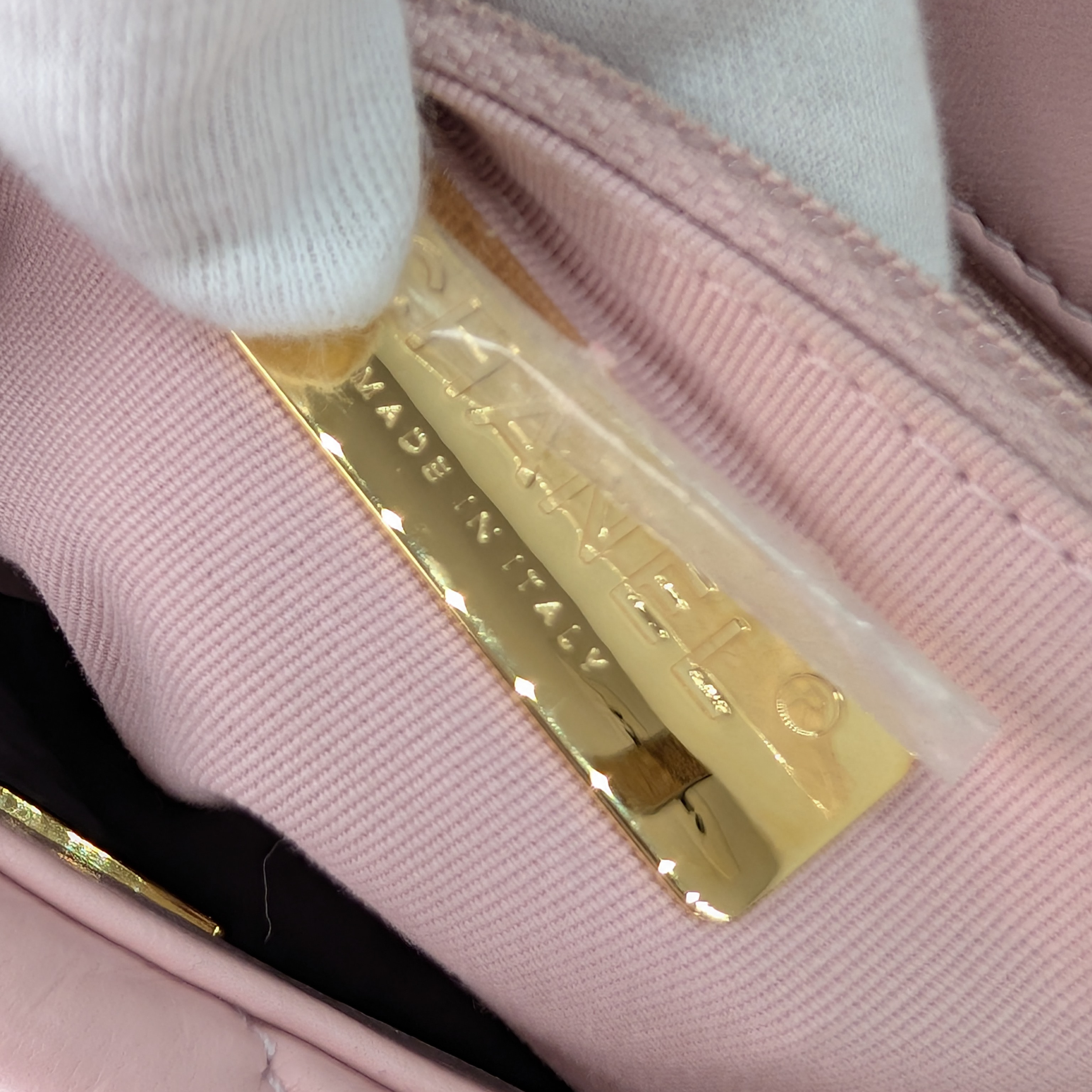 Chanel 19 Small Light Pink Lambskin Bag Microchip