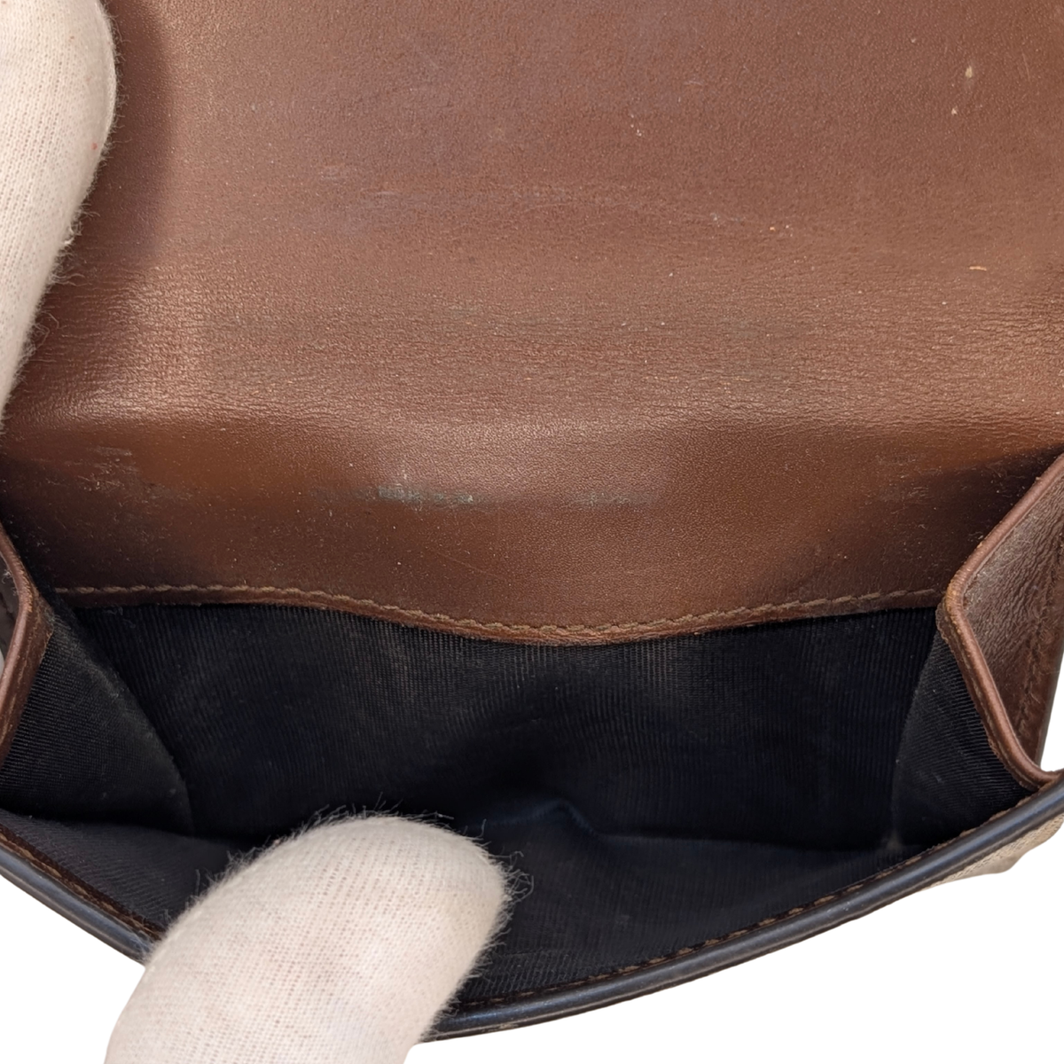 Gucci Trifold Wallet GG Supreme Brown
