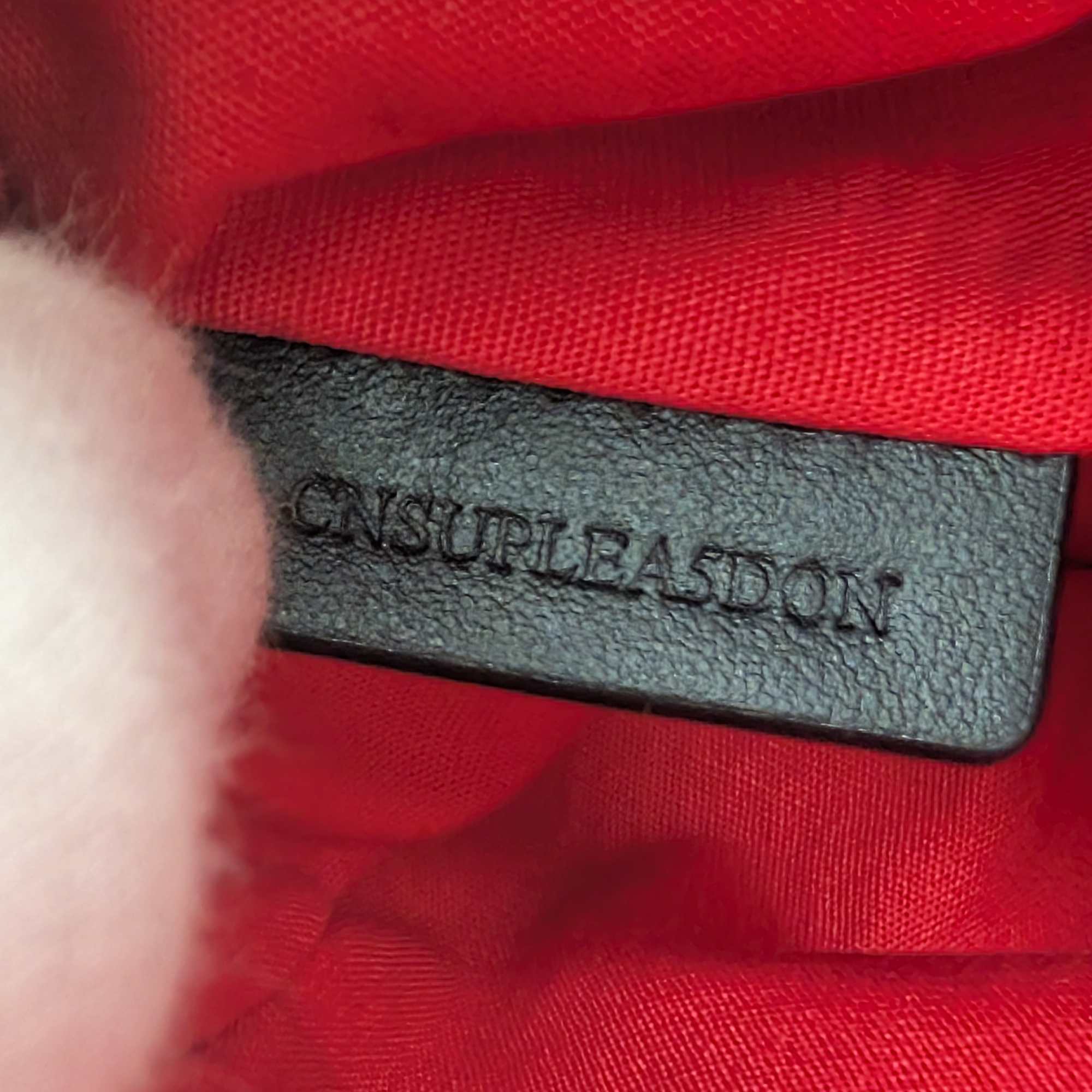 Burberry 米色复古格纹斜挎包