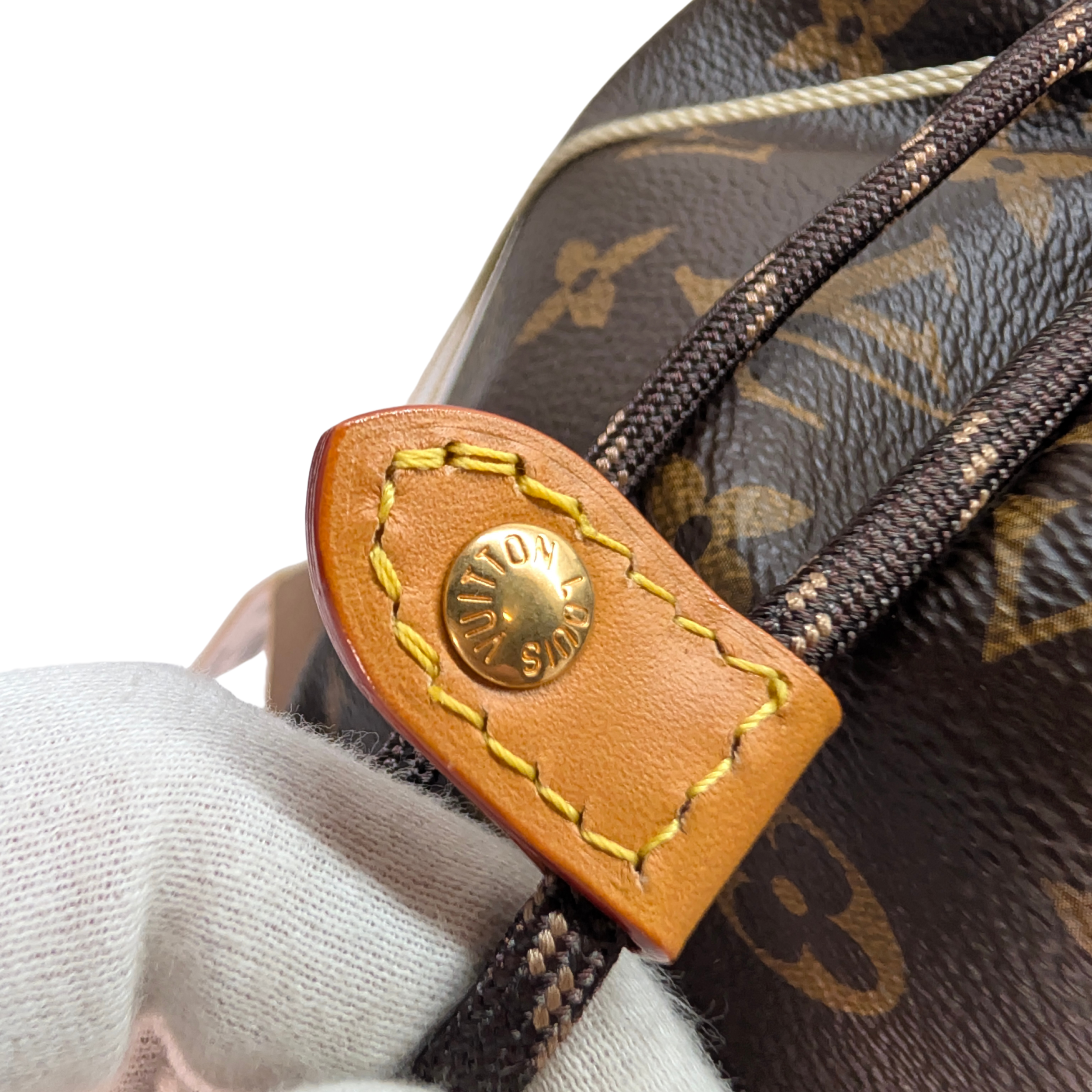 路易威登Montsouris Cargo双肩包Monogram