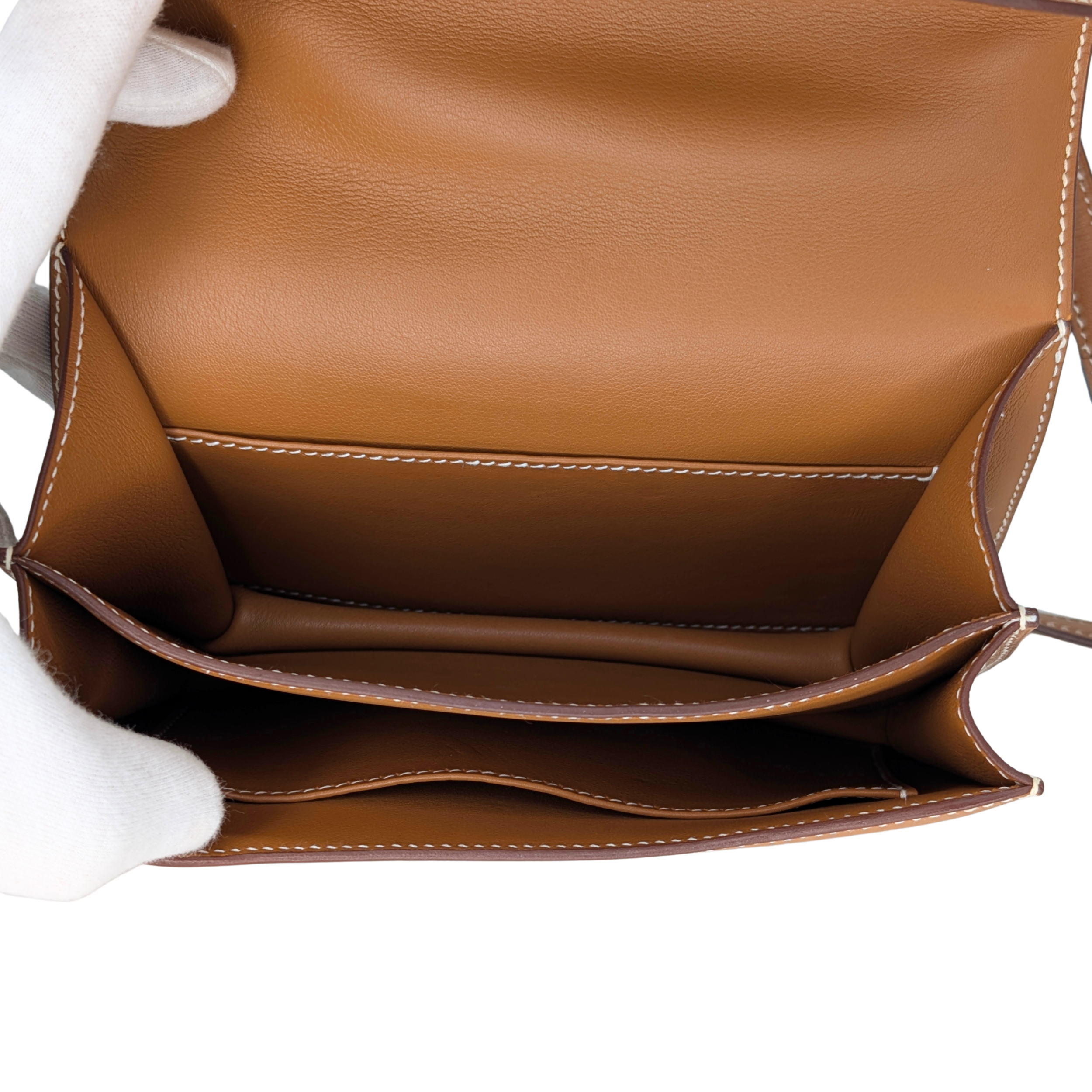 Hermès 爱马仕 Mini Constance 18 · 金棕色 Swift 皮 · 金扣 · C刻