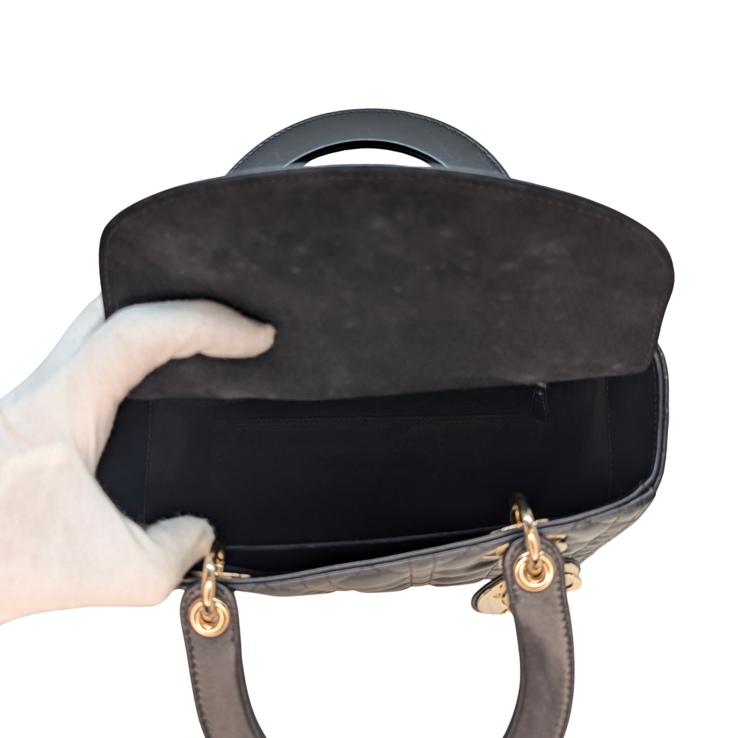 迪奥中号黑色 Lady Dior 藤格纹手袋