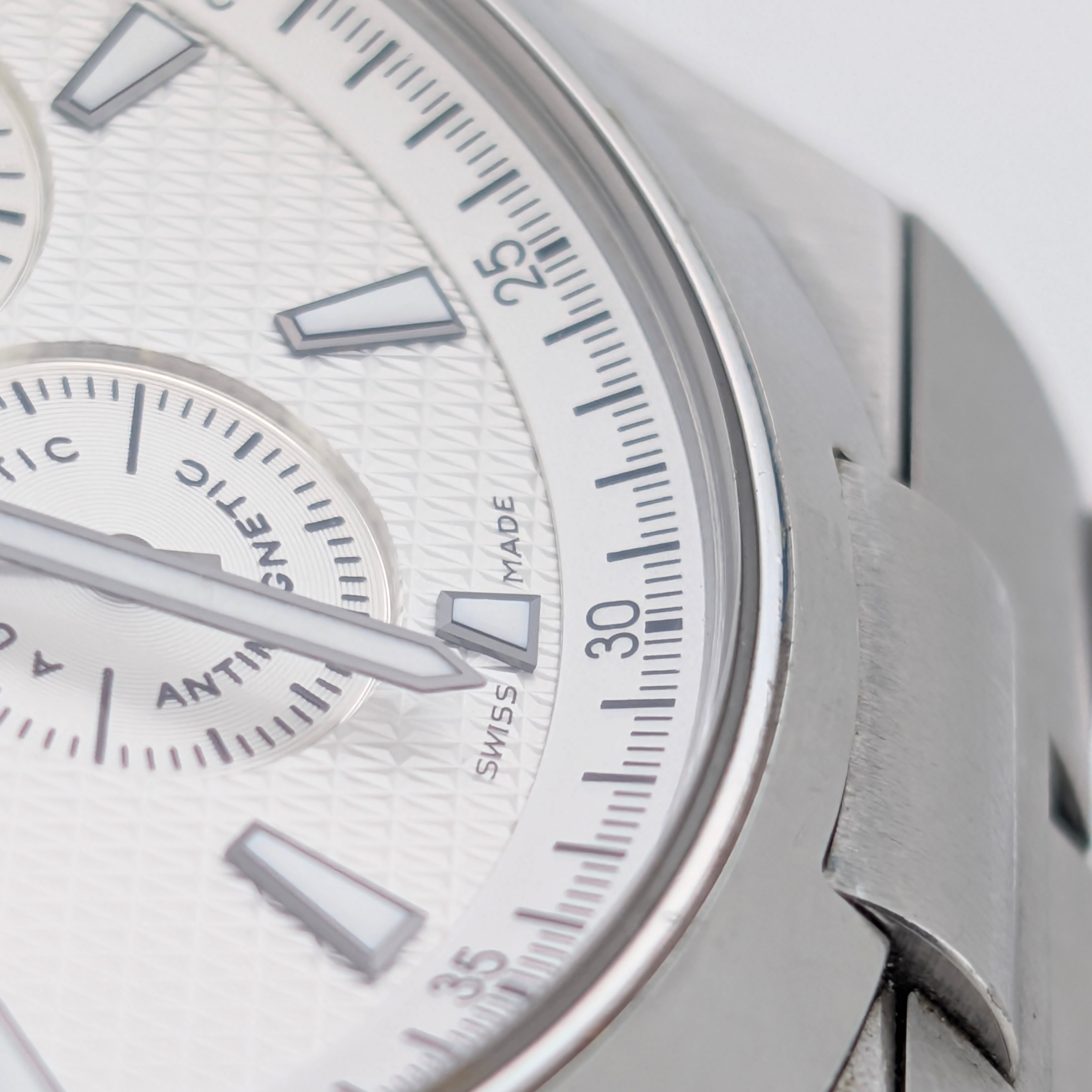 Vacheron Constantin Overseas Chronograph 49150/B01A-9095,