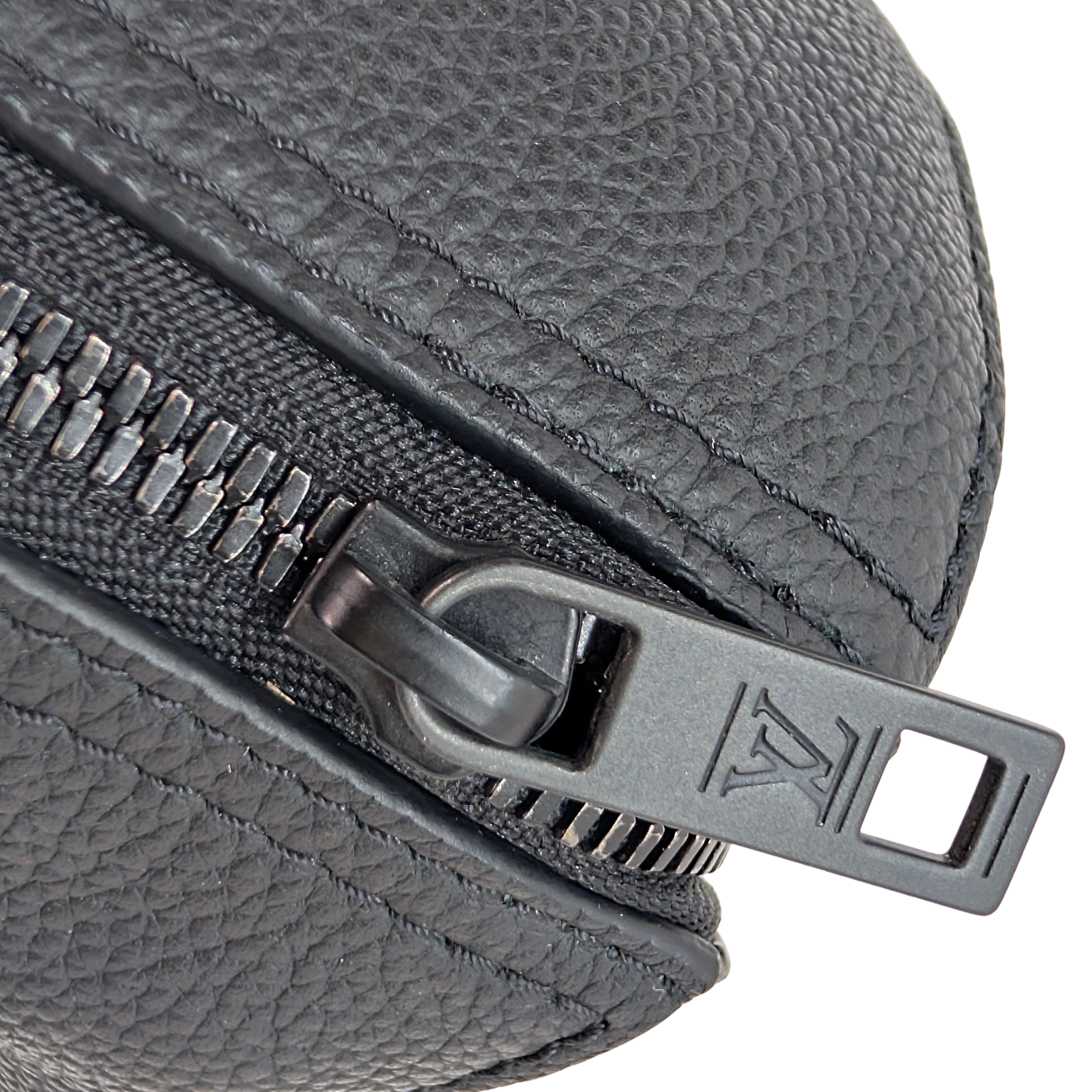 路易威登 Aerogram City Keepall 粒面皮革 黑色