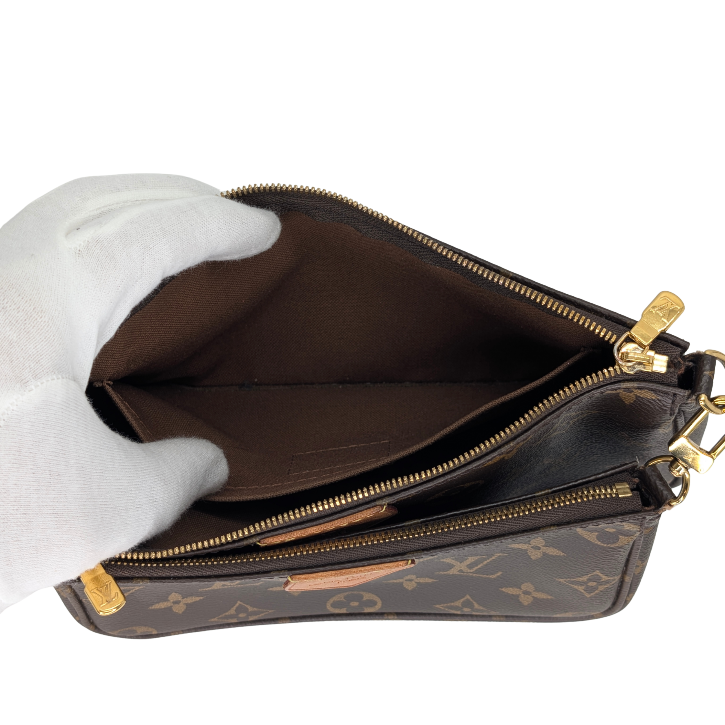 Louis Vuitton Multi Pochette Accessoires Monogram Bag