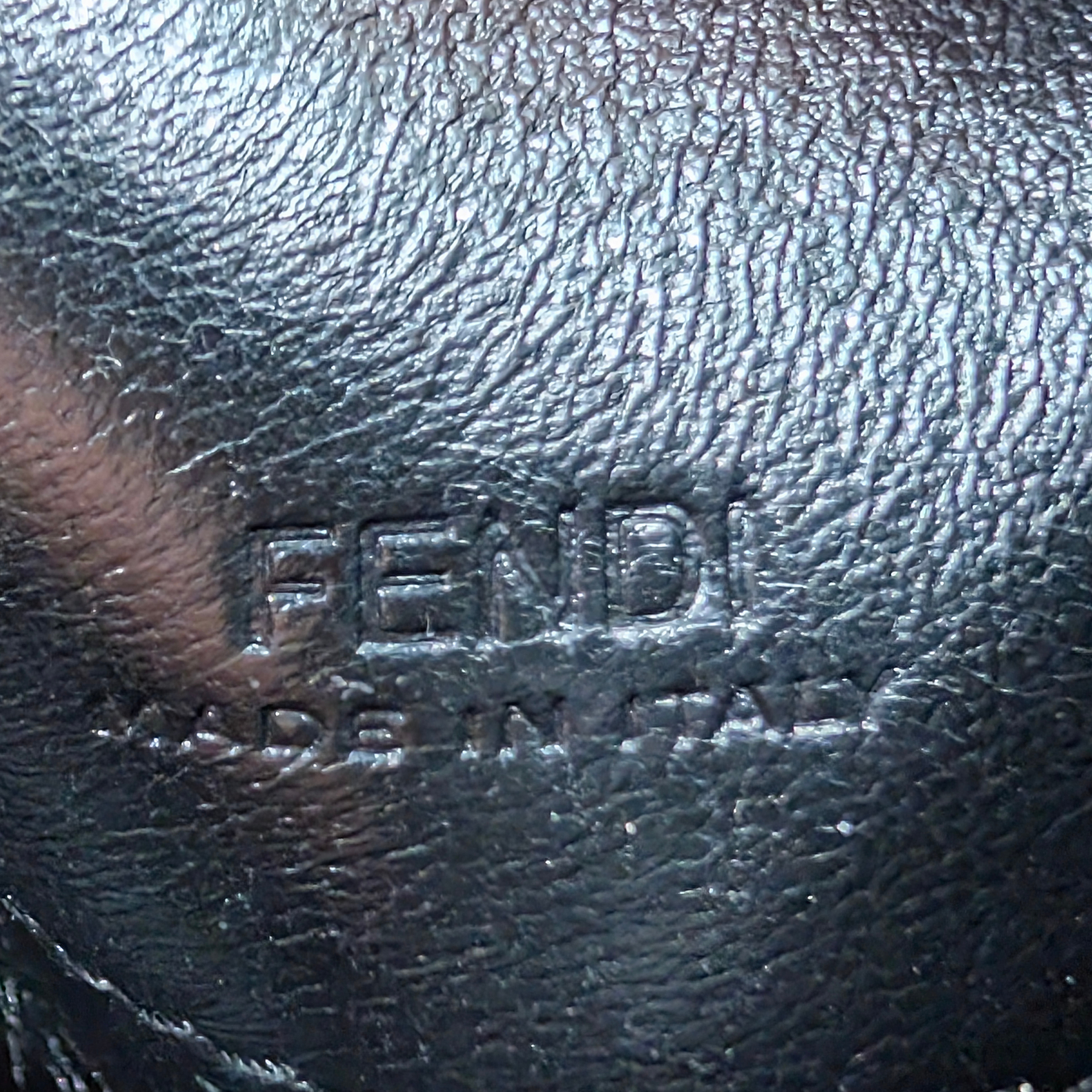 Fendi Nano Baguette 包饰 黑色