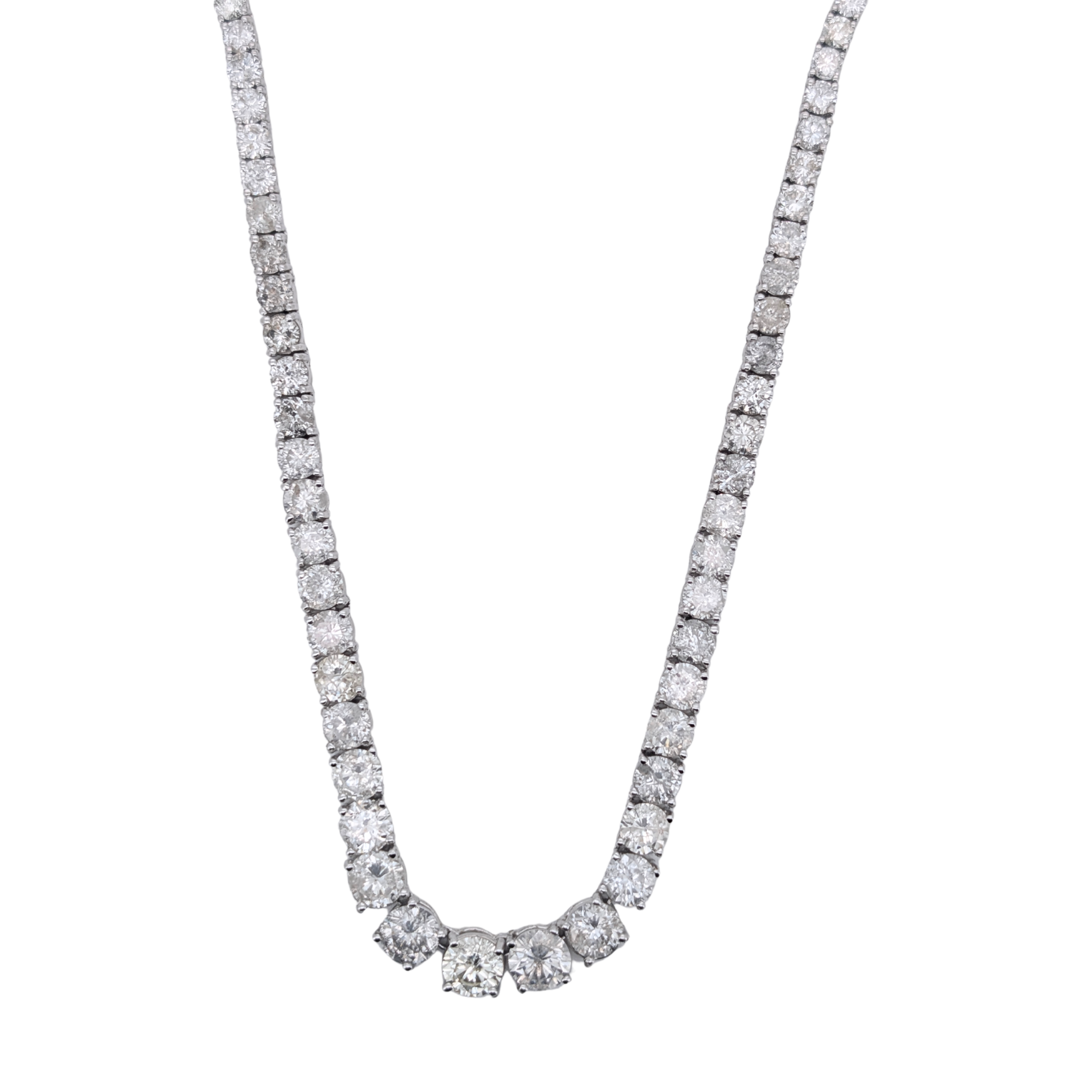 20.0ct 天然明亮式切割渐变钻石网球项链 · 铂金