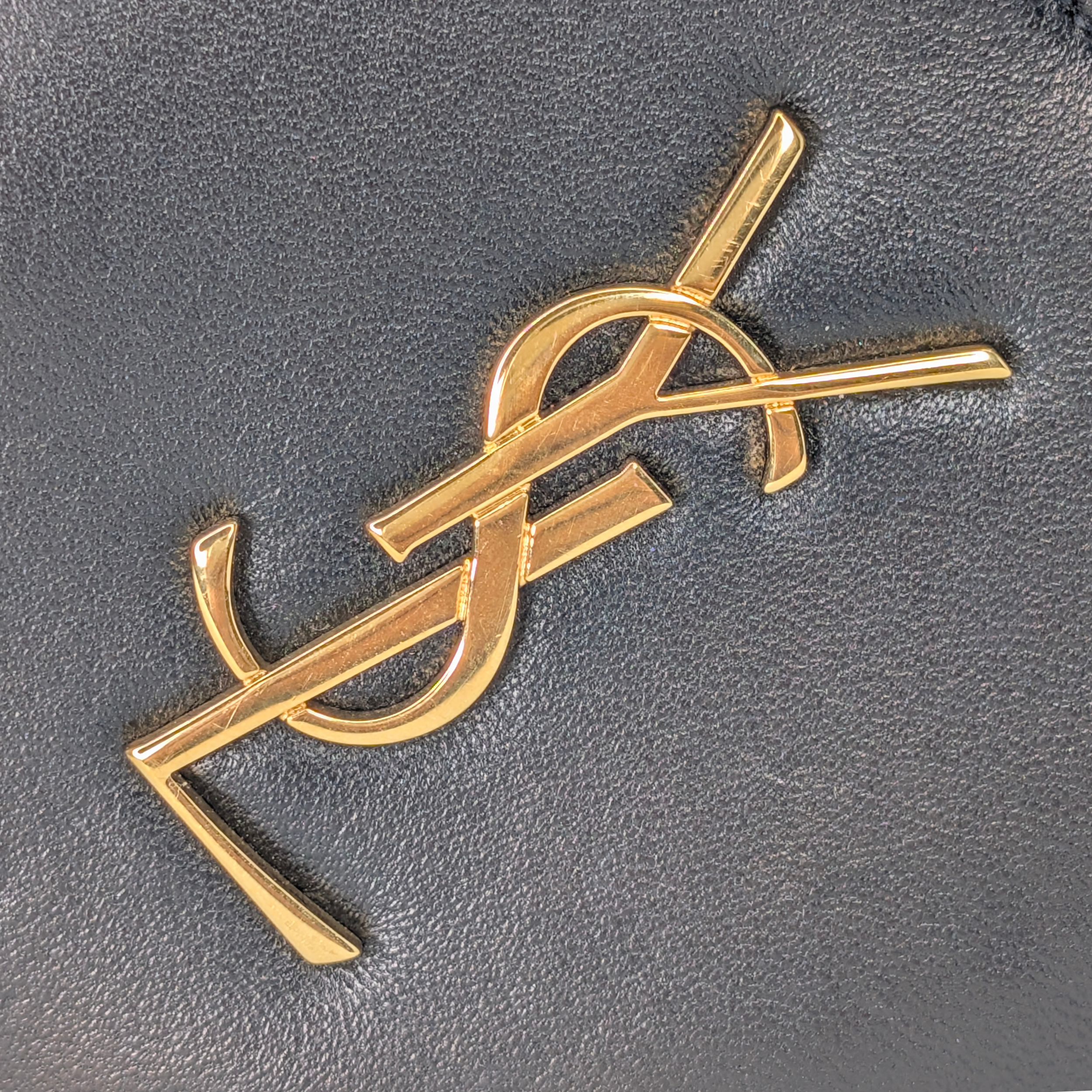 圣罗兰黑色迷你爱心皮革斜挎包