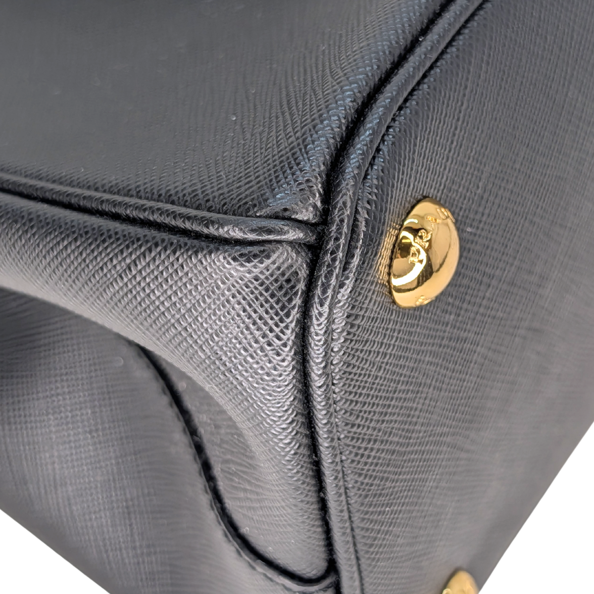 Prada Galleria Medium Saffiano Leather Black