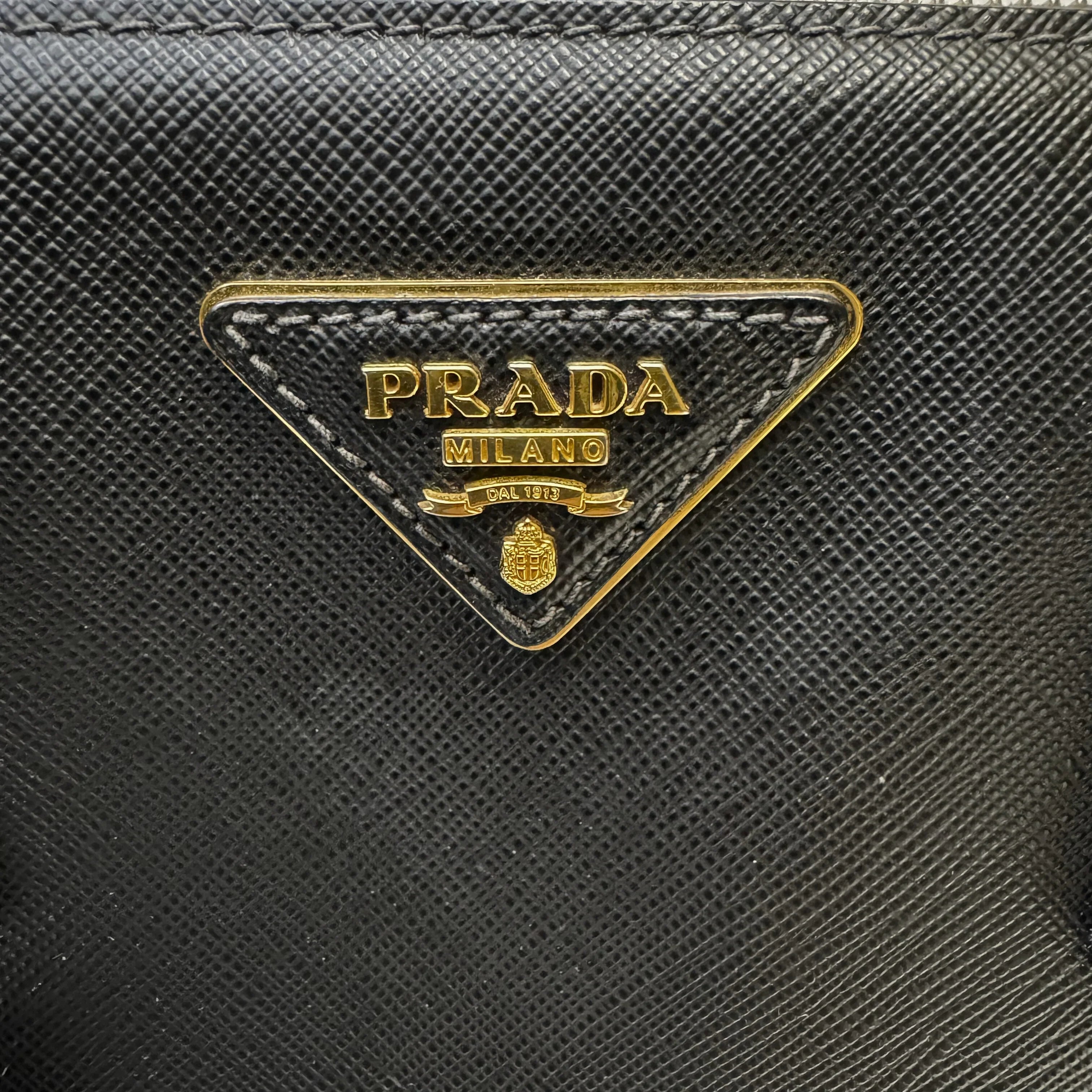 Prada Medium Galleria Saffiano leather bag Black - Lost Designer
