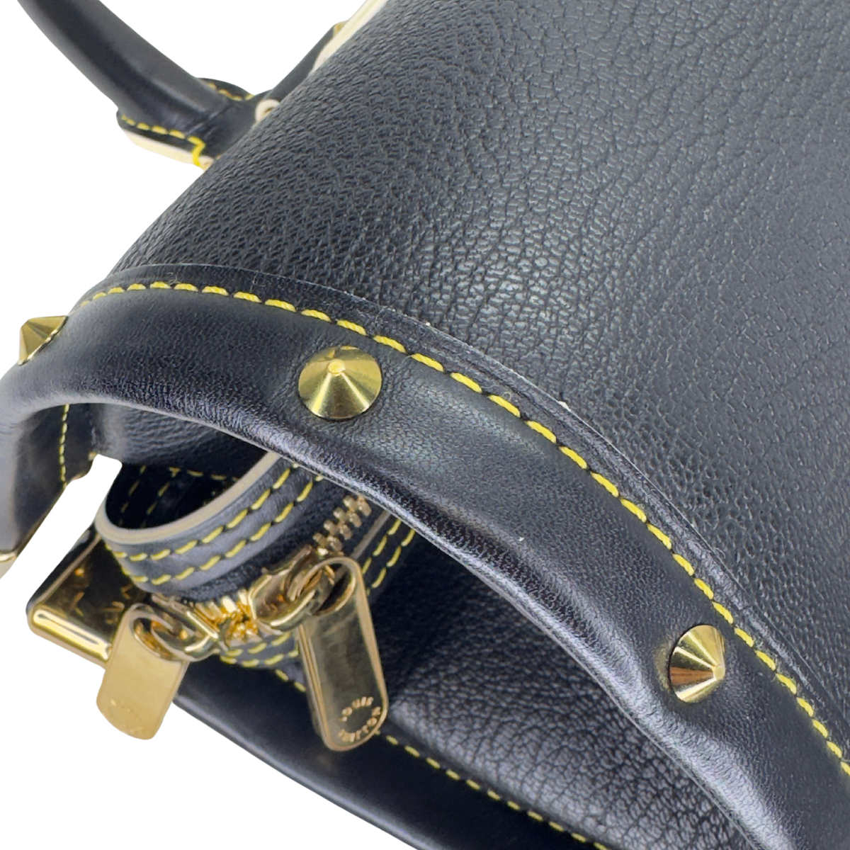 Louis Vuitton L'Epanoui PM Suhali Leather Black