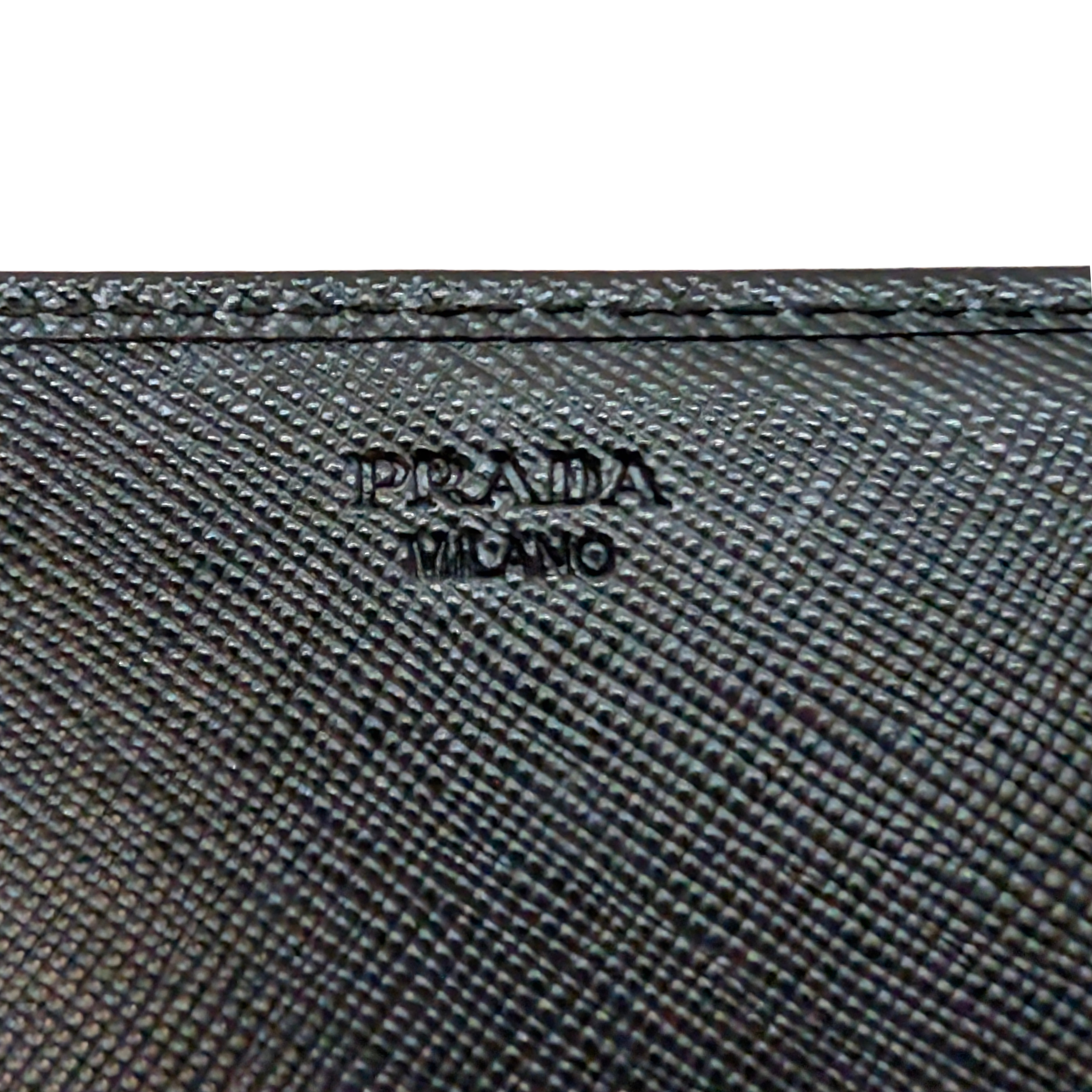 Prada Saffiano 皮革长款钱包 黑色