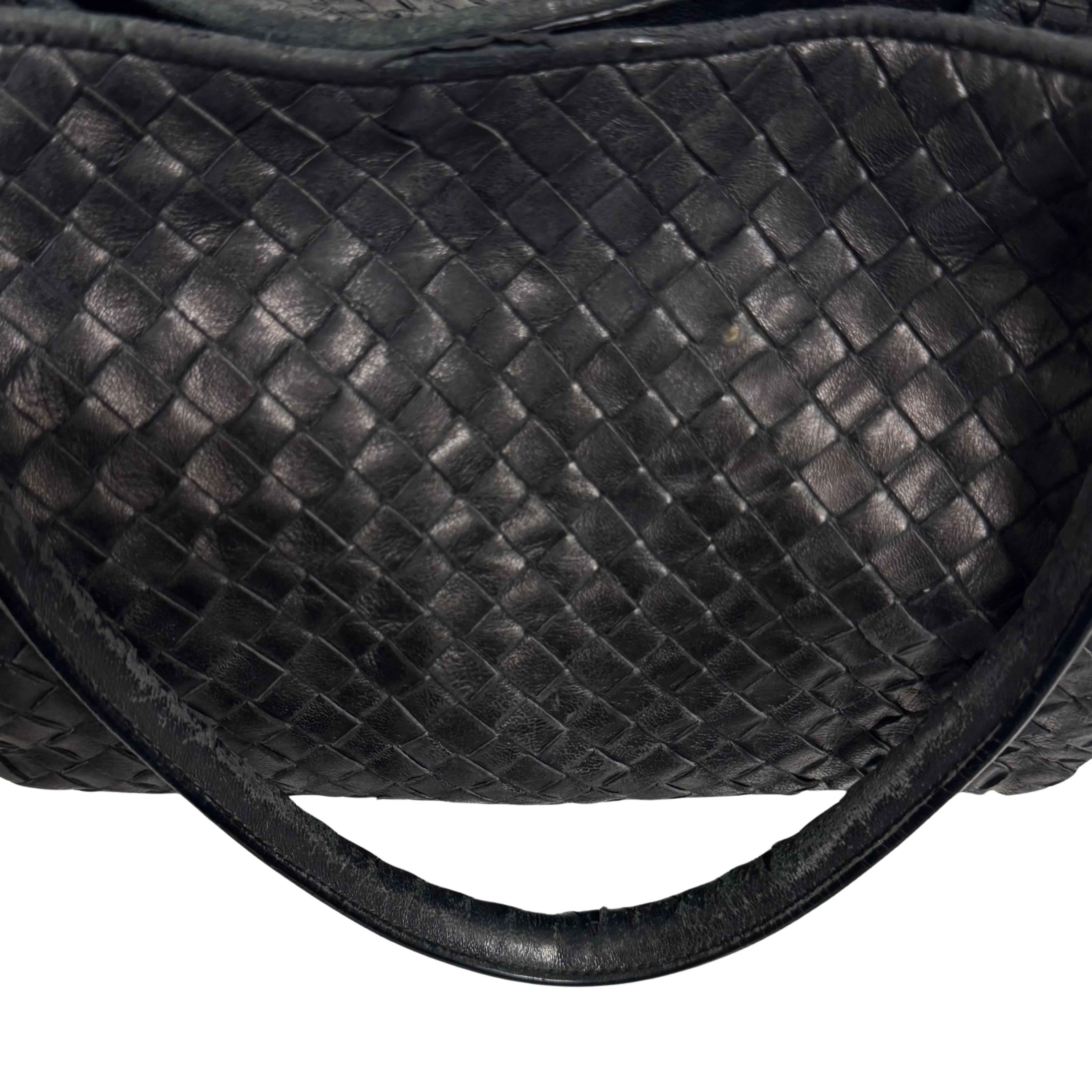 Bottega Veneta intrecciato Bag Black - Lost Designer