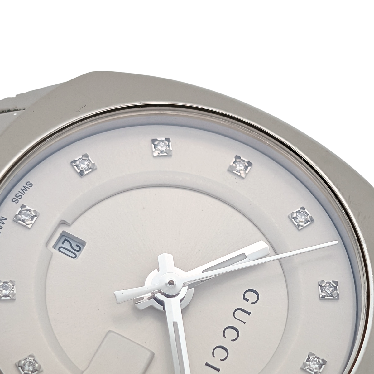 Gucci GG2570 Diamond White Watch YA142504