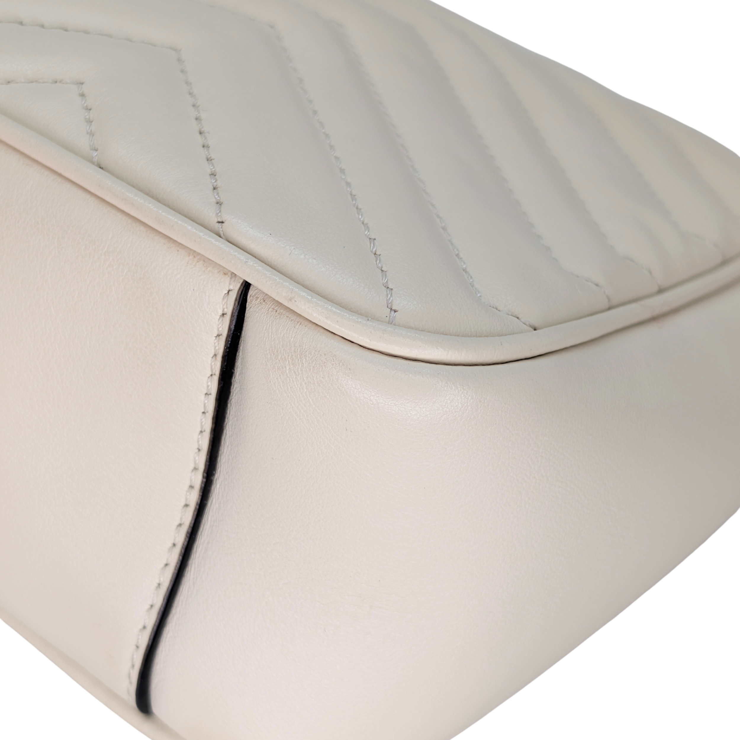 Gucci Marmont翻盖中号包