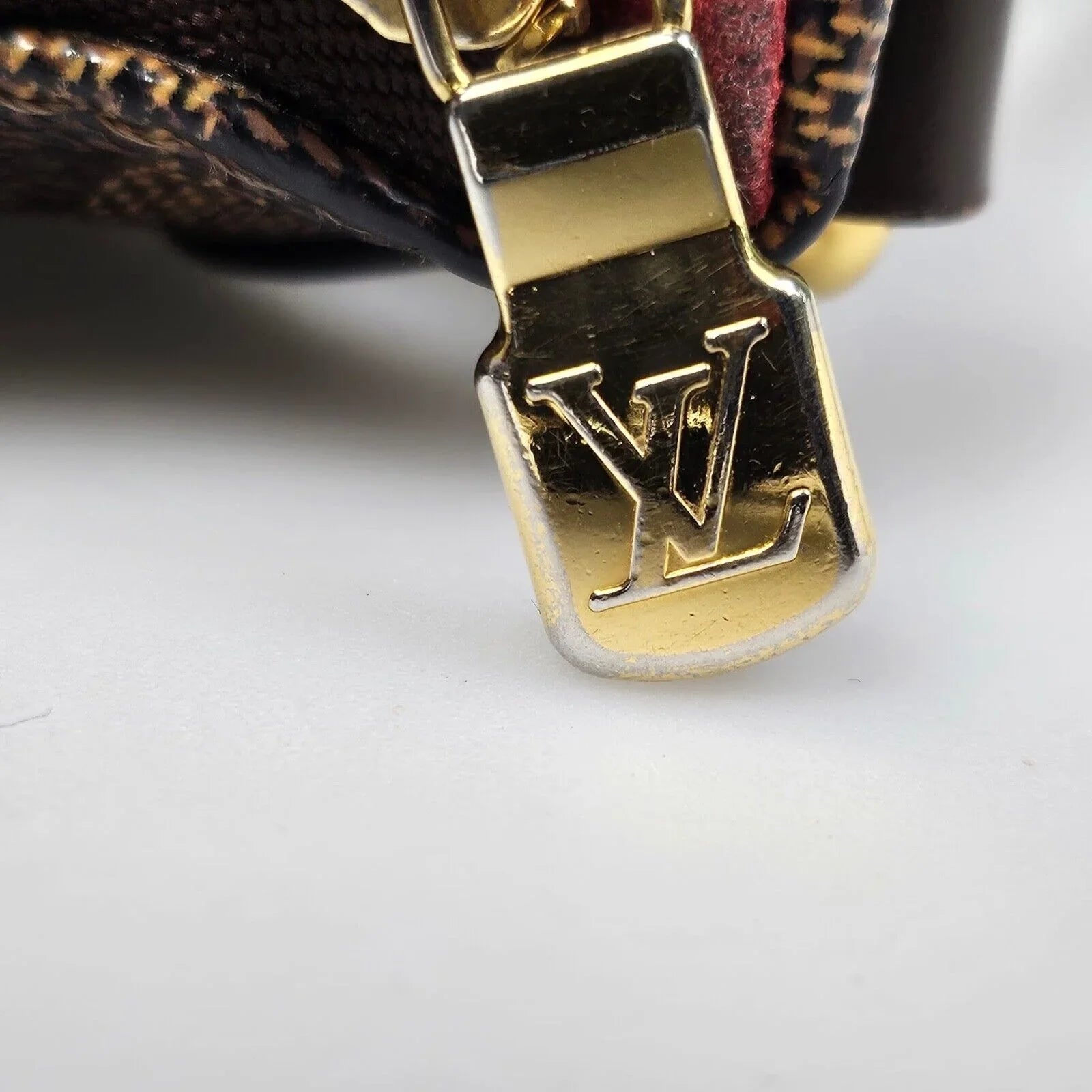 Louis Vuitton Bloomsbury PM Damier Ebene Shoulder Bag - Lost Designer