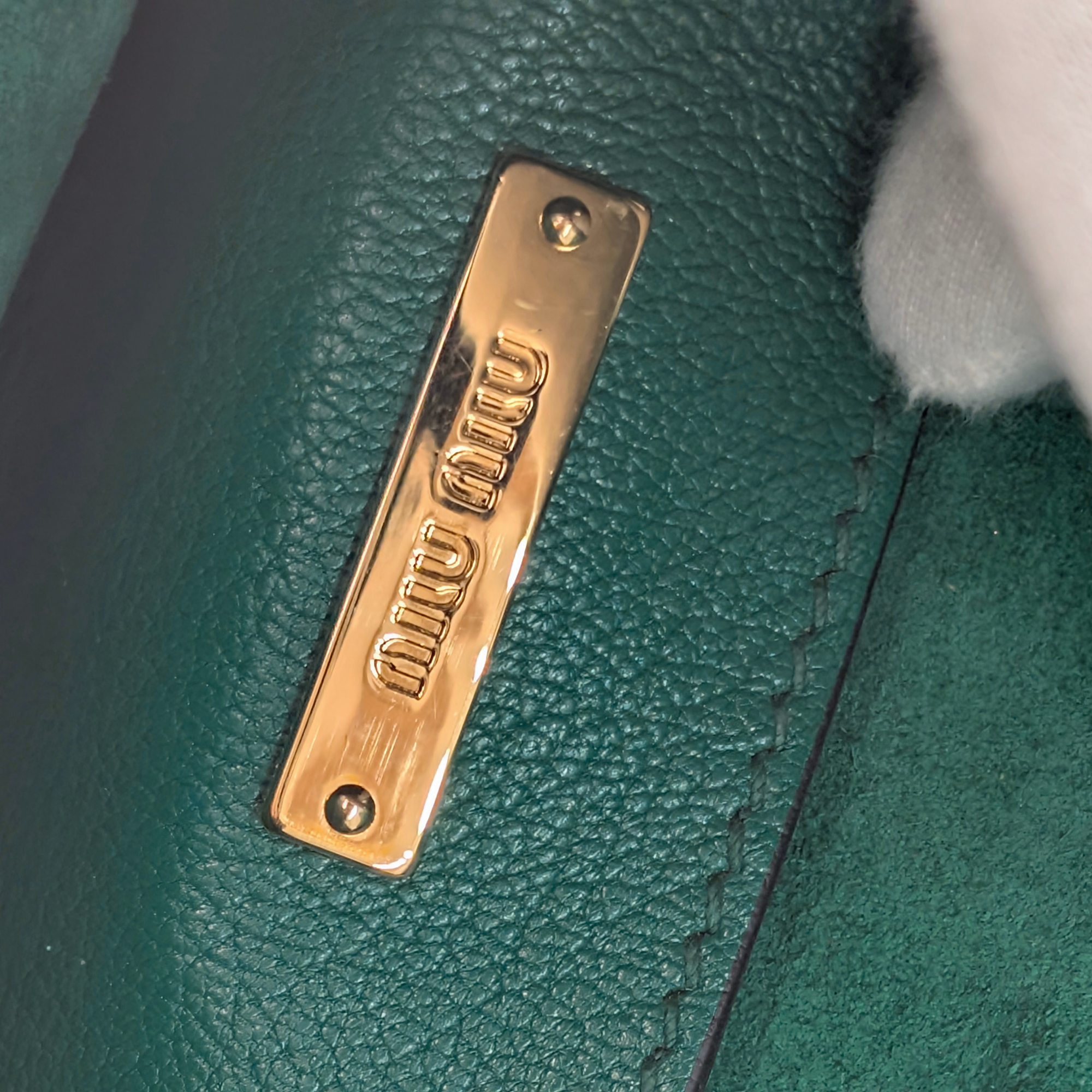 Miu Miu Madras 水晶缀饰斜挎包