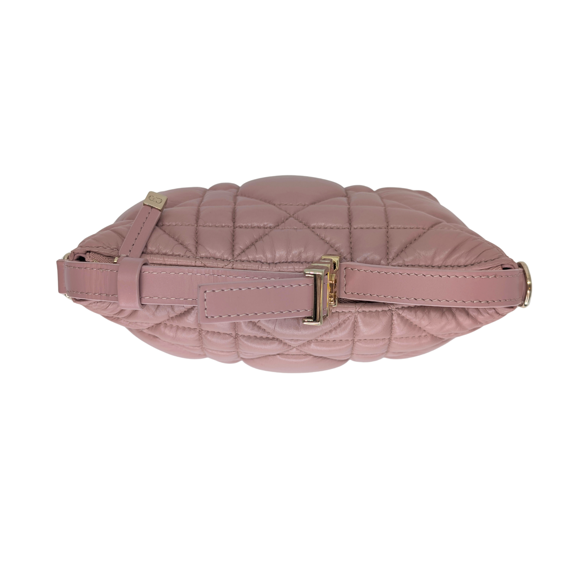 Dior Macrocannage Nomad 旅行手袋 小牛皮 粉色