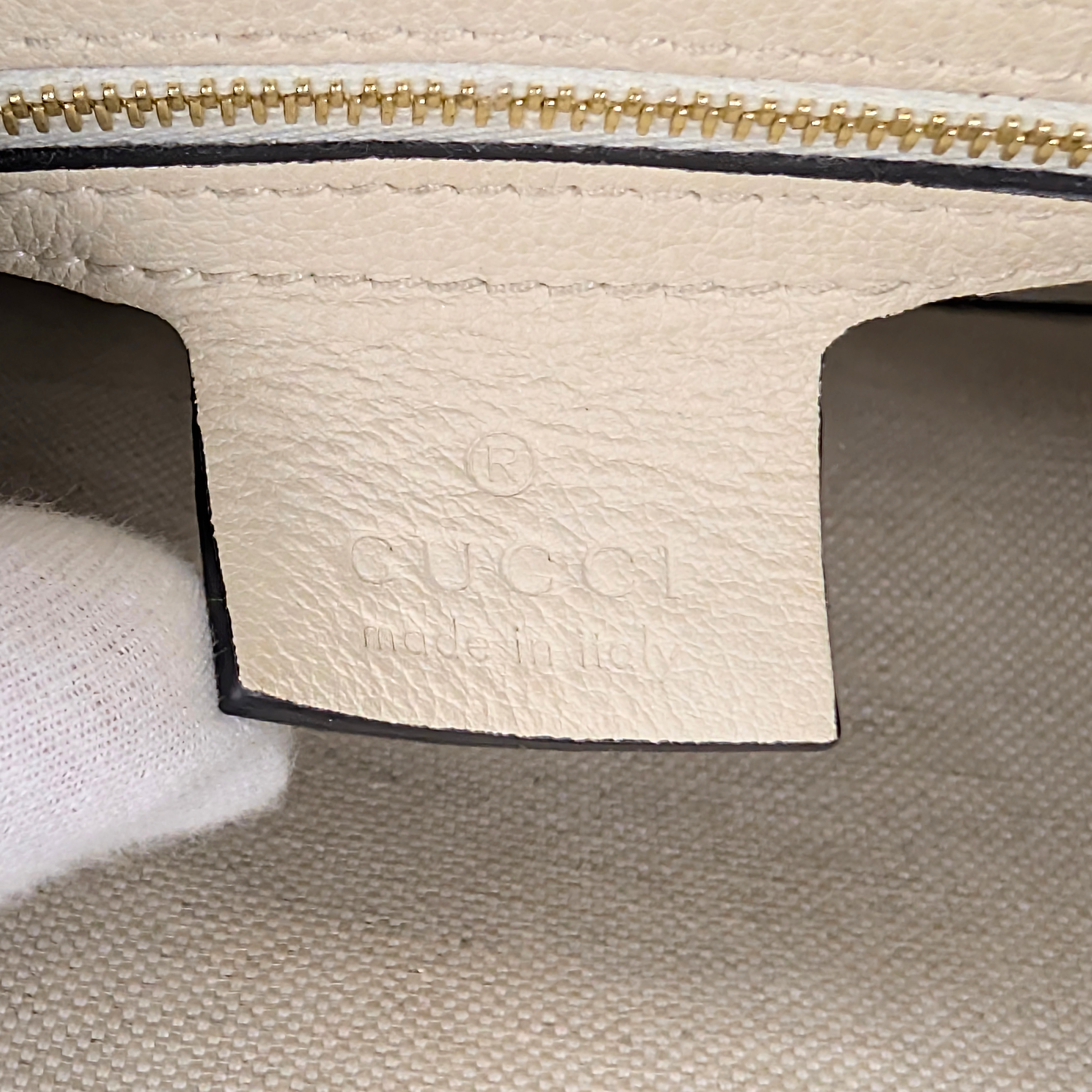 Gucci White GG Star Leather Camera Shoulder Bag