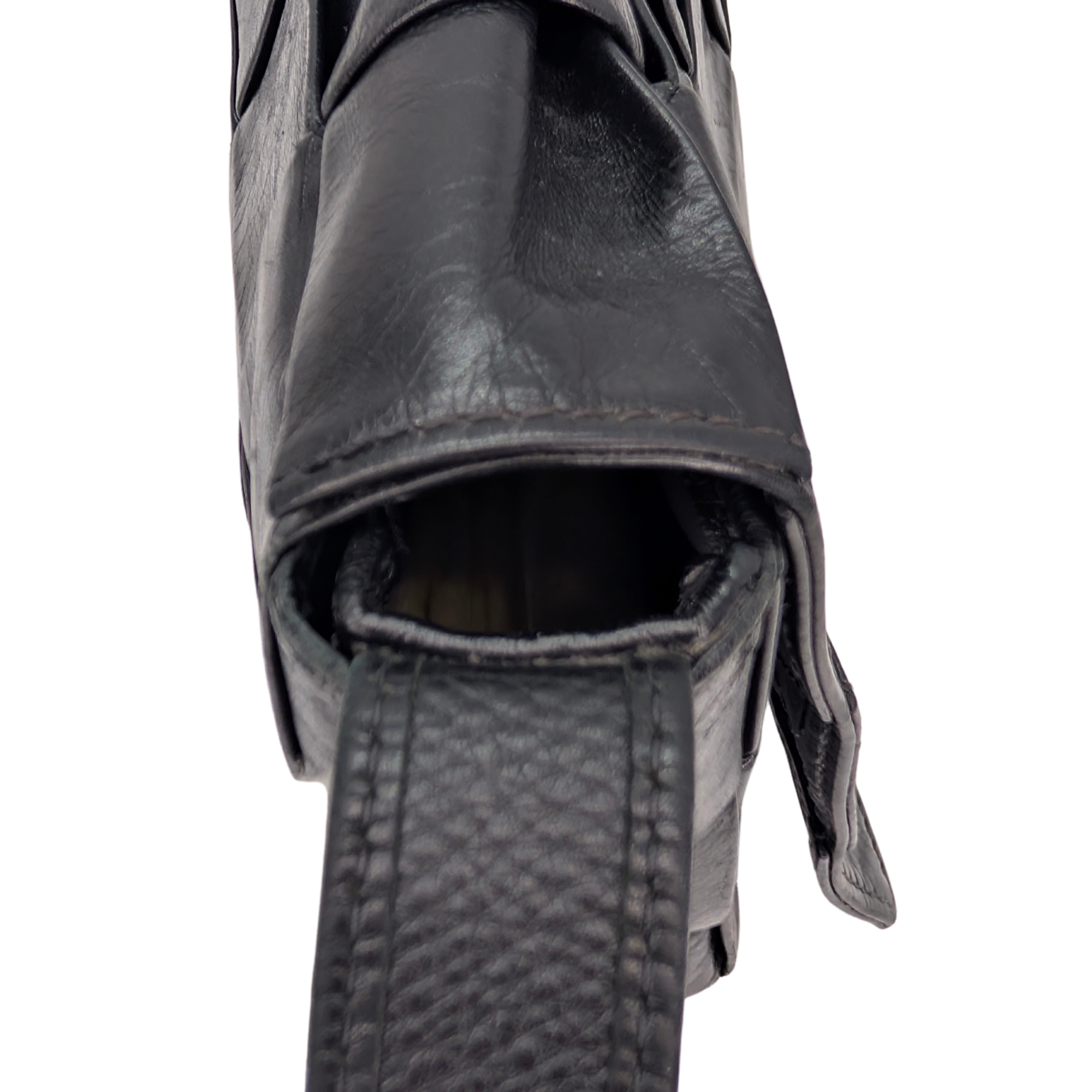 Bottega Veneta Intrecciato Cassette 包 黑色
