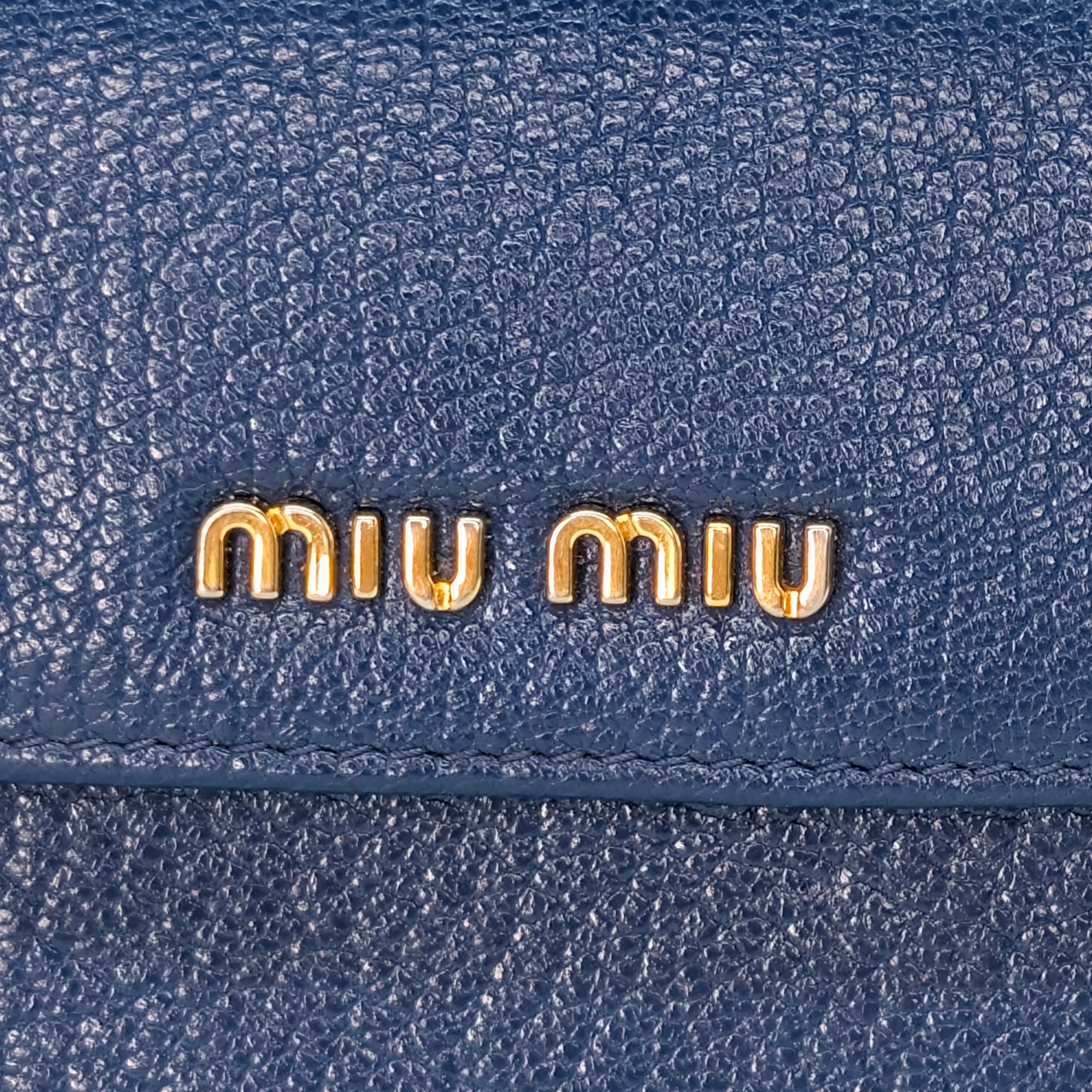Miu Miu Madras 翻盖长款钱夹 蓝色 皮革