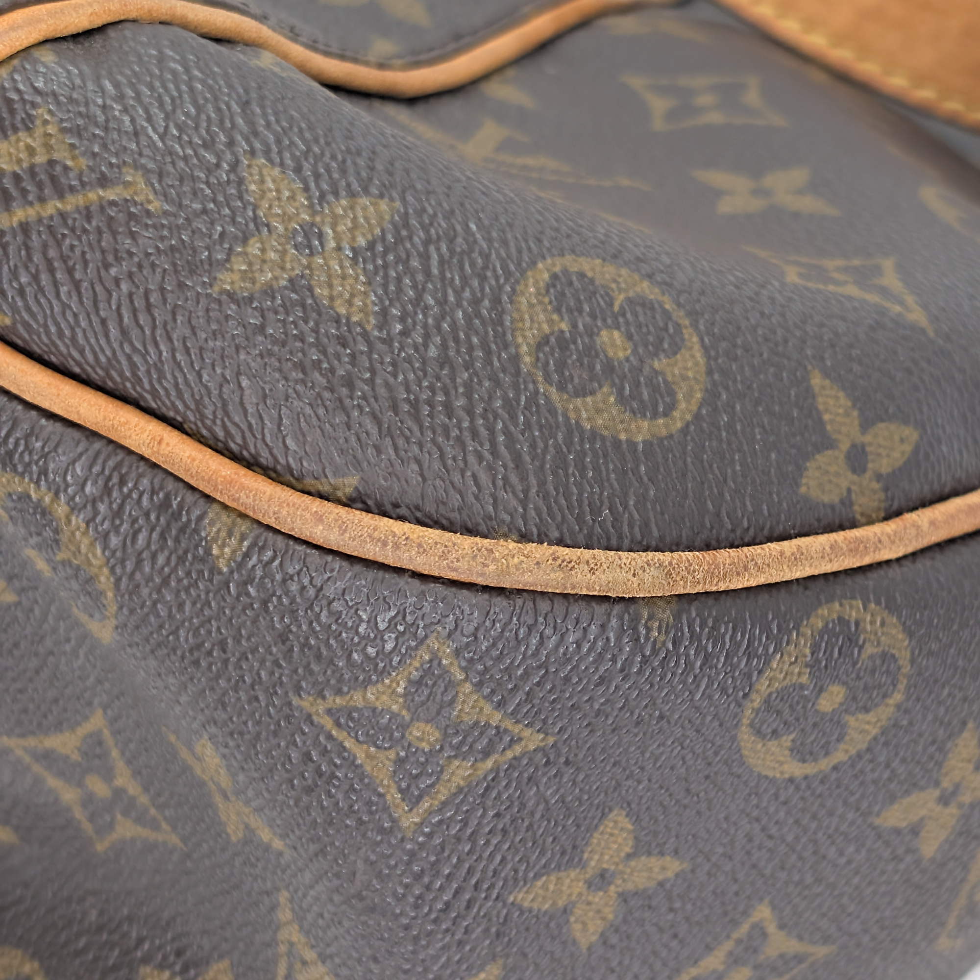 路易威登Galliera Monogram PM单肩包