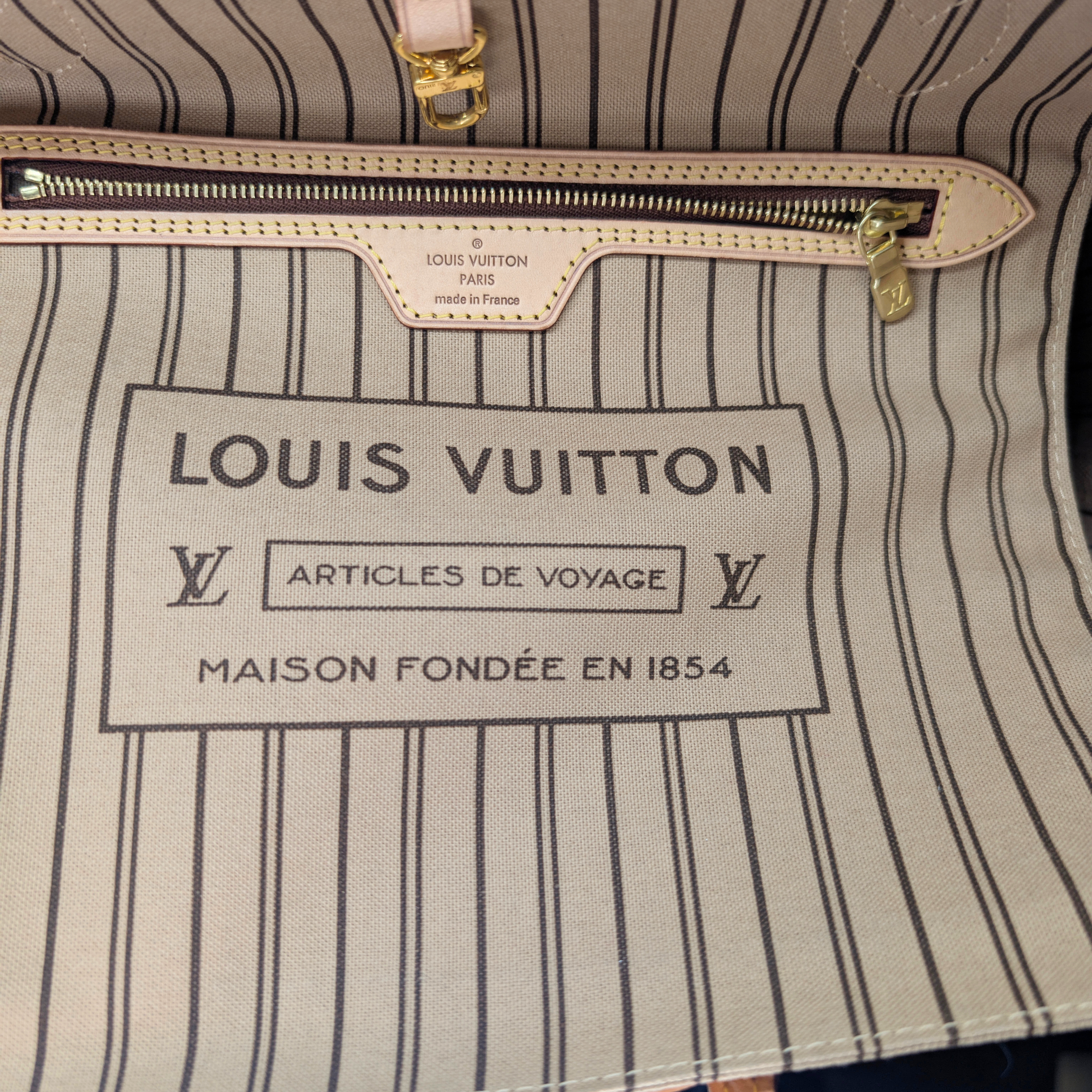 Louis Vuitton Neverfull MM Monogram