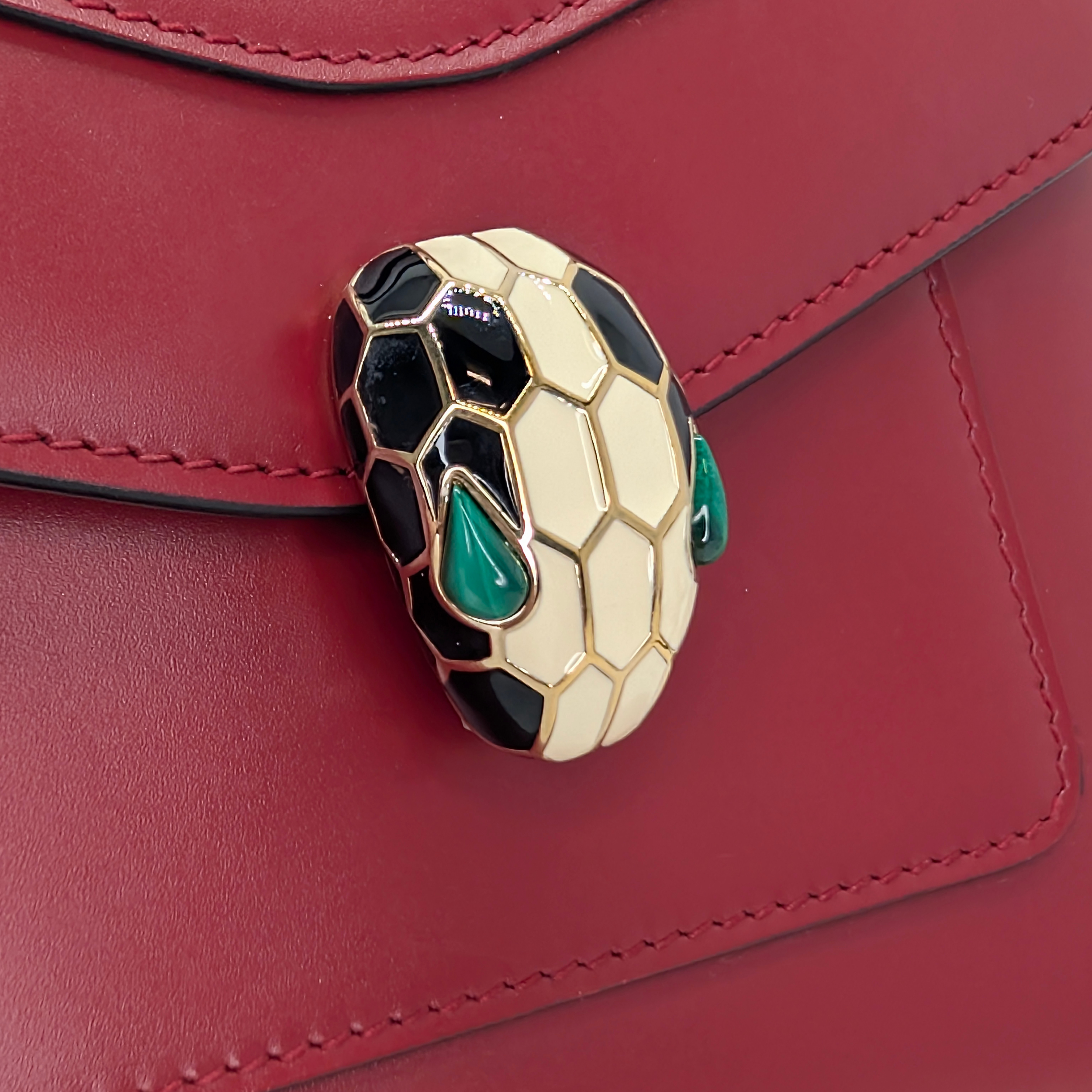 Bvlgari 小牛皮Serpenti Forever手提包 红色