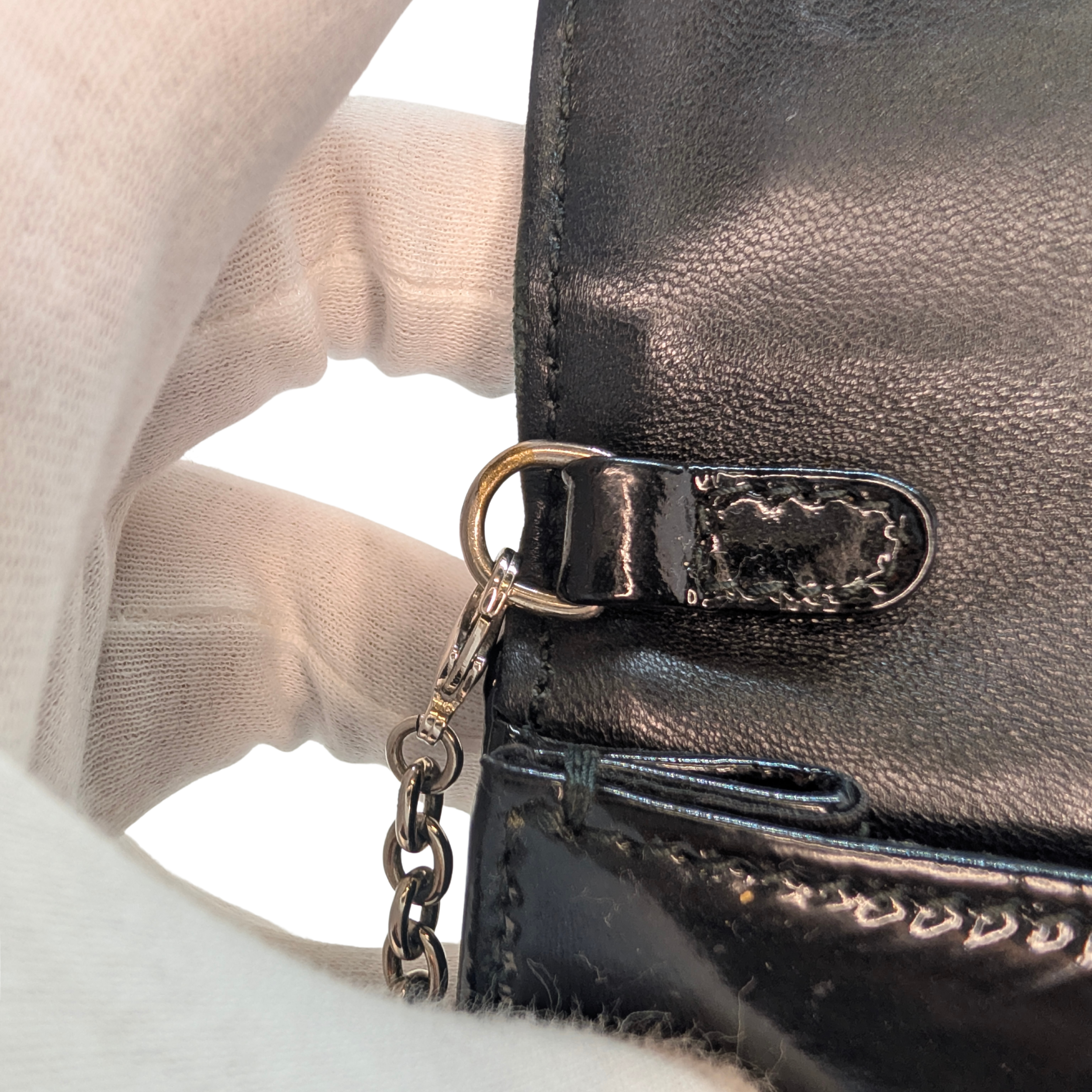 Dior 漆皮链条手拿包 黑色