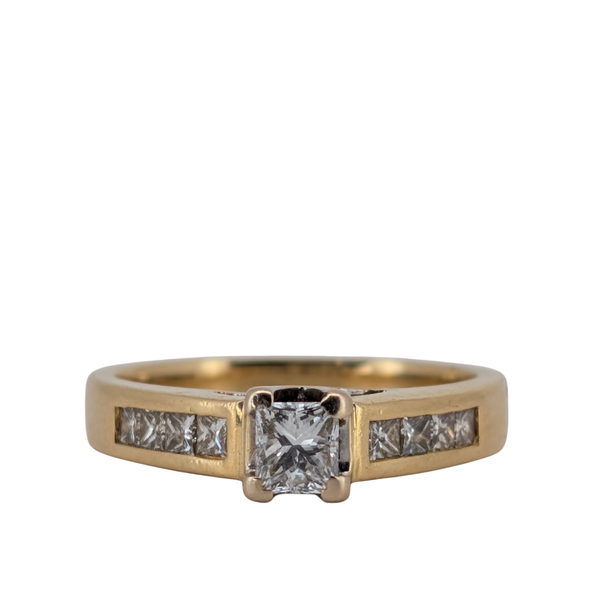 0.30ct Centre with 0.46ct TDW Princess Cut Diamond Ring On 18k Gold