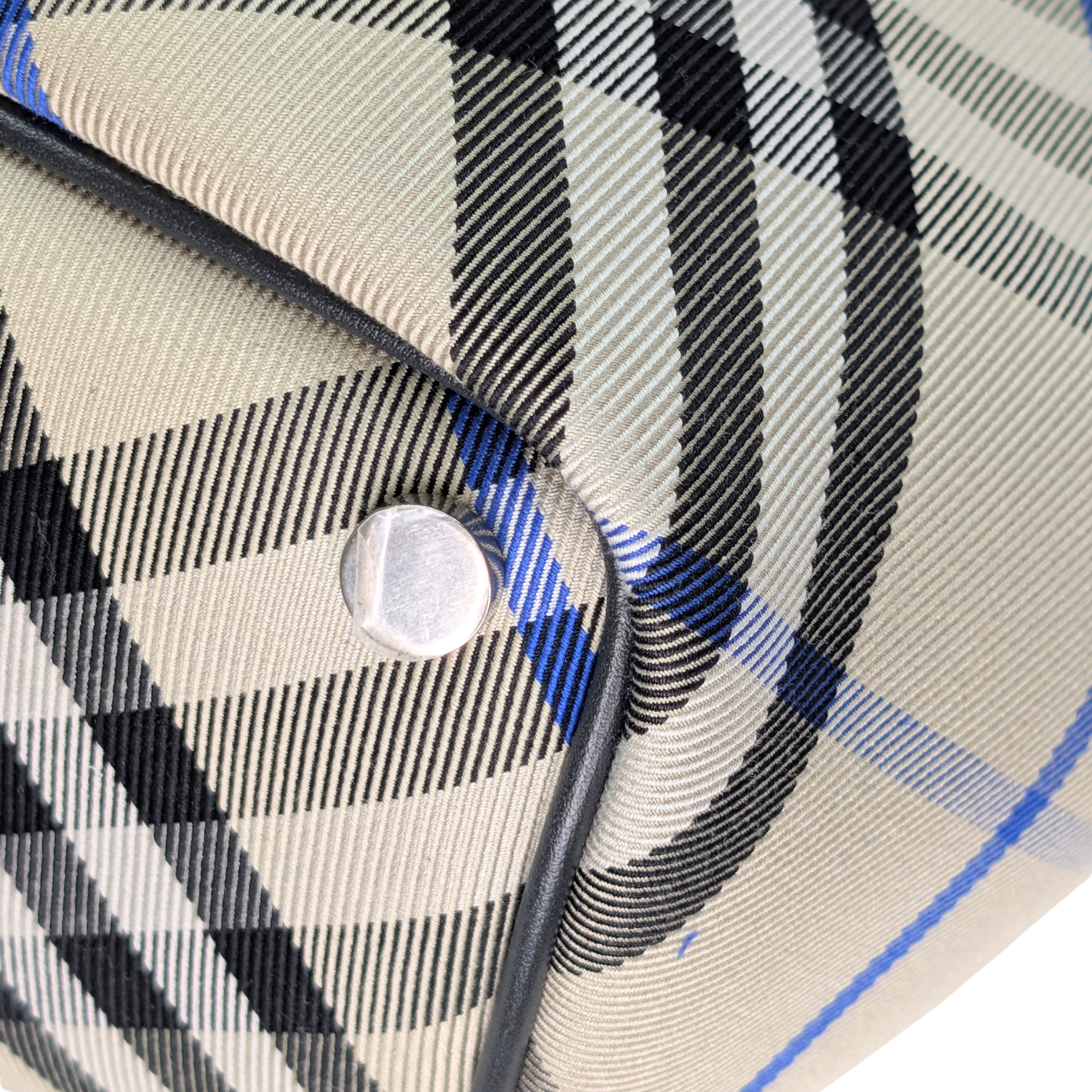 Burberry 格纹中号帆布托特包