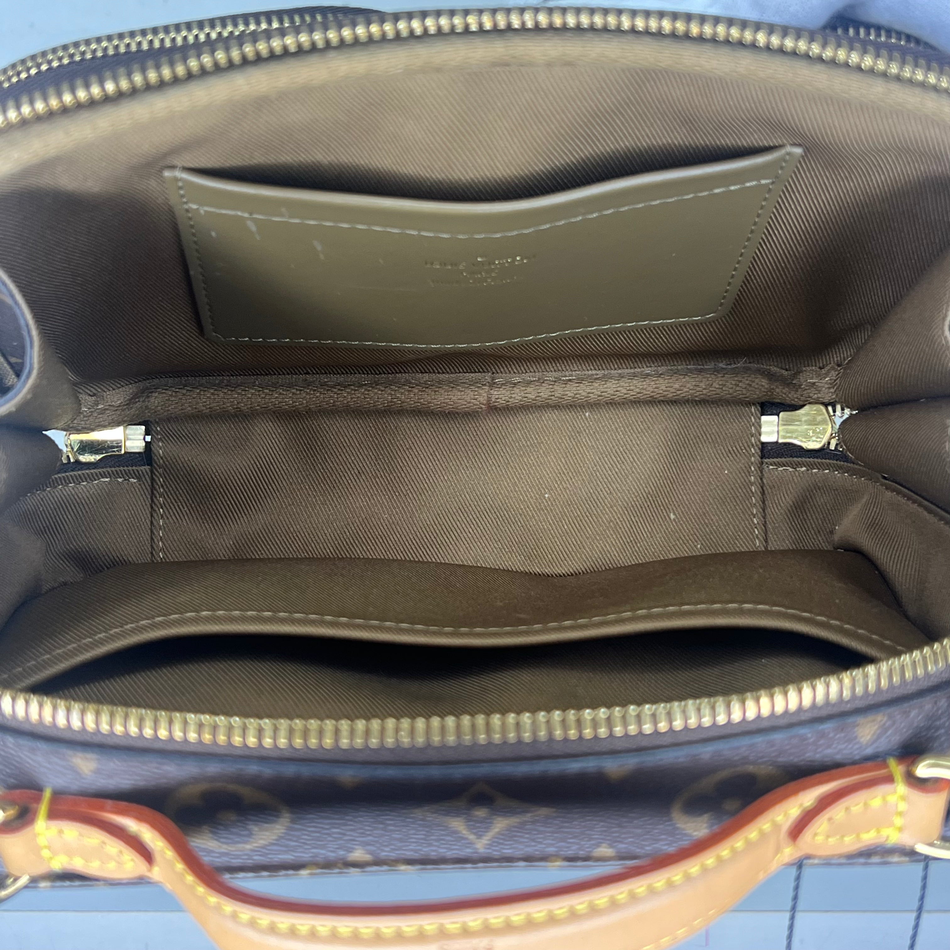 Louis Vuitton Monogram Crossbody Utility Bag - Lost Designer