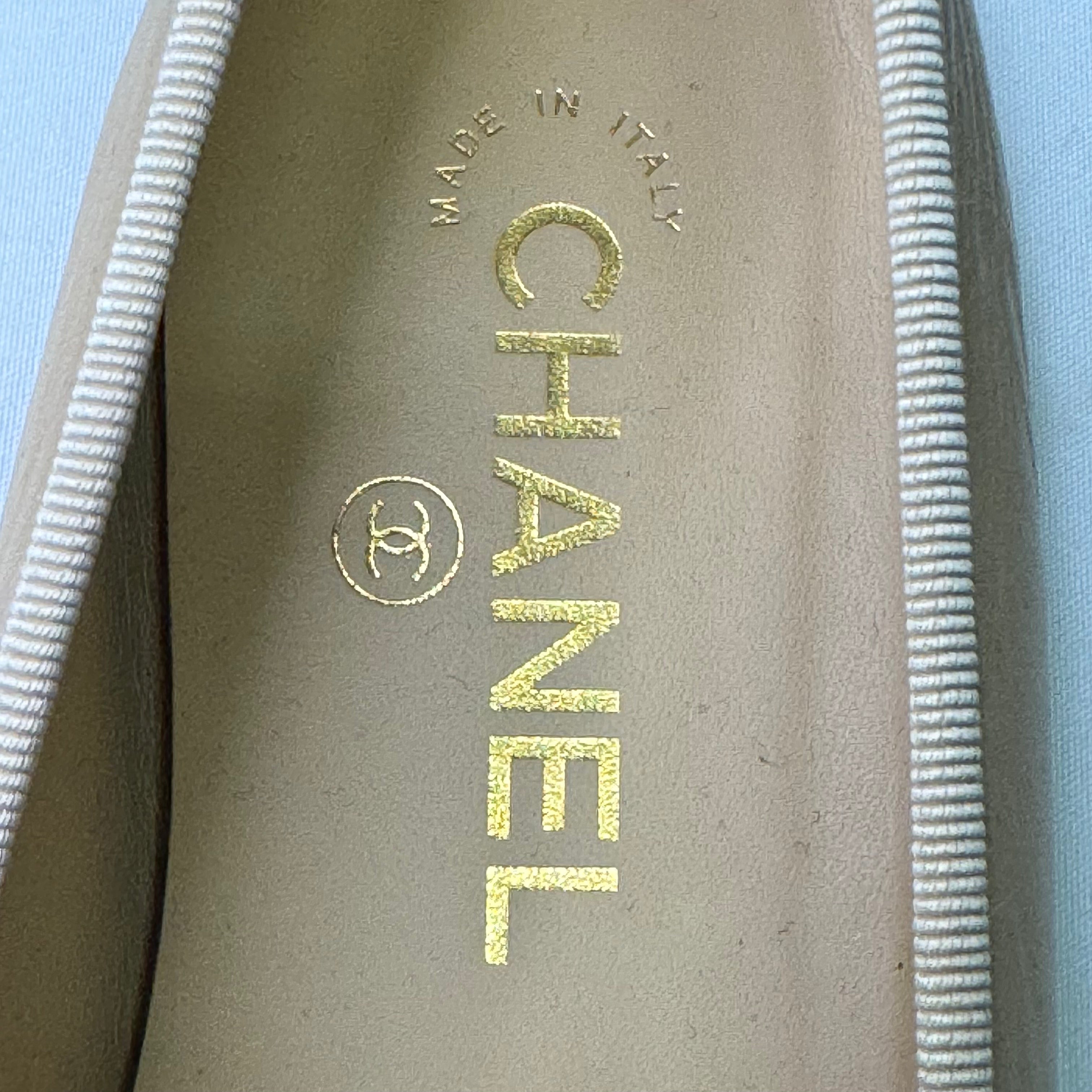 Chanel Lambskin Leather CC Logo Ballerina Ballet Flats 39 - Lost Designer